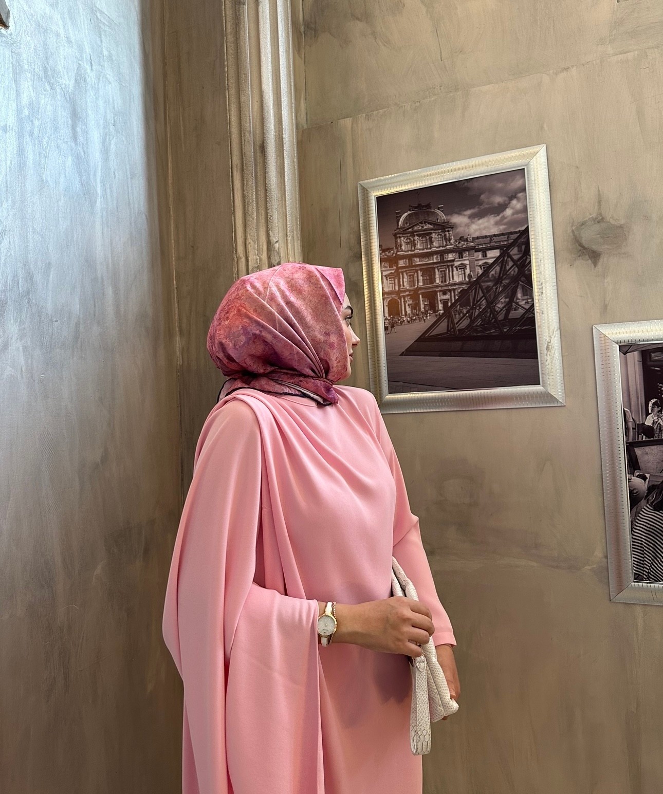 PEMBE DAMLA