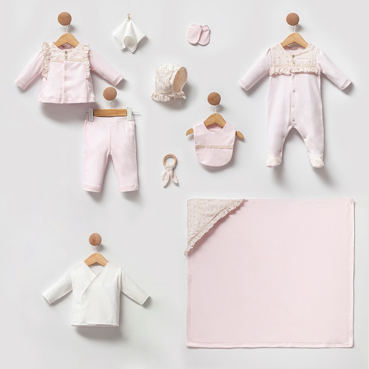 CASSİOPE KIZ 0-3 AY ÇİÇEKLİ MÜSLİN 10LU SET PEMBE