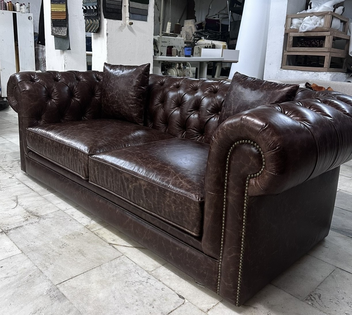 BROWNIE CHESTERFIELD