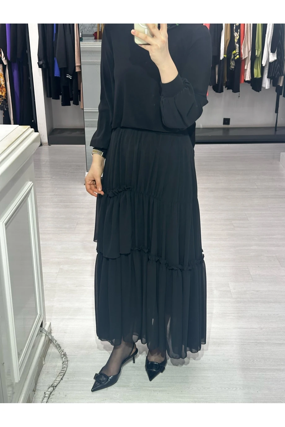 CEREMONY ŞİFON ETEĞİ BÜZGÜLÜ TAKIM