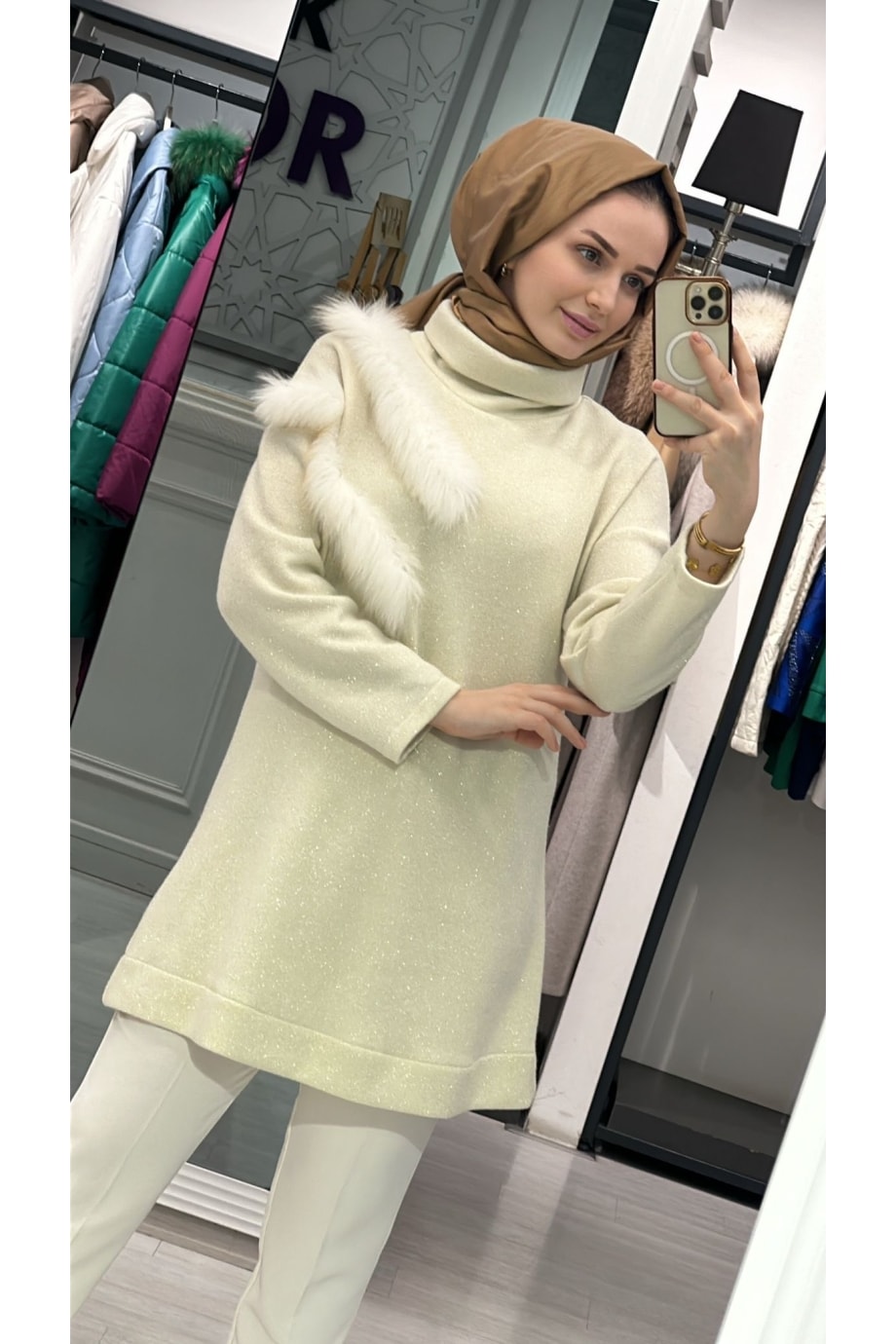 QUPRA KÜRK DETAYLI SİMLİ TRİKO