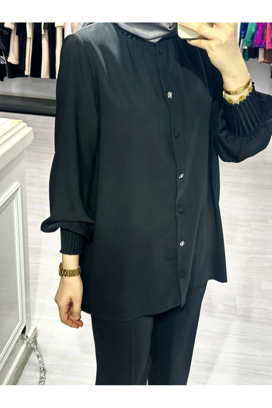 QUPRA DÜĞMELİ TAKIM