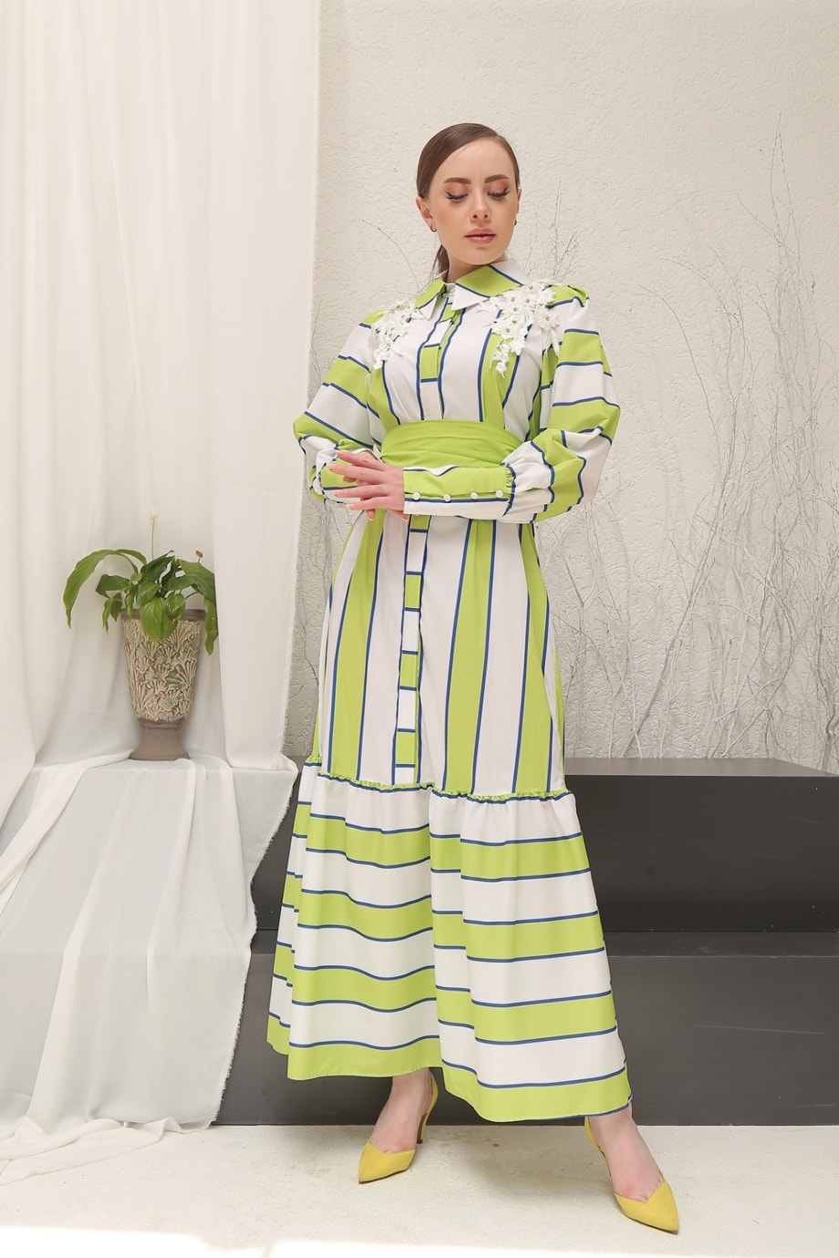 Moor Kadın Yeşil-Beyaz Omuz Detaylı Şeritli Gömlek Elbise