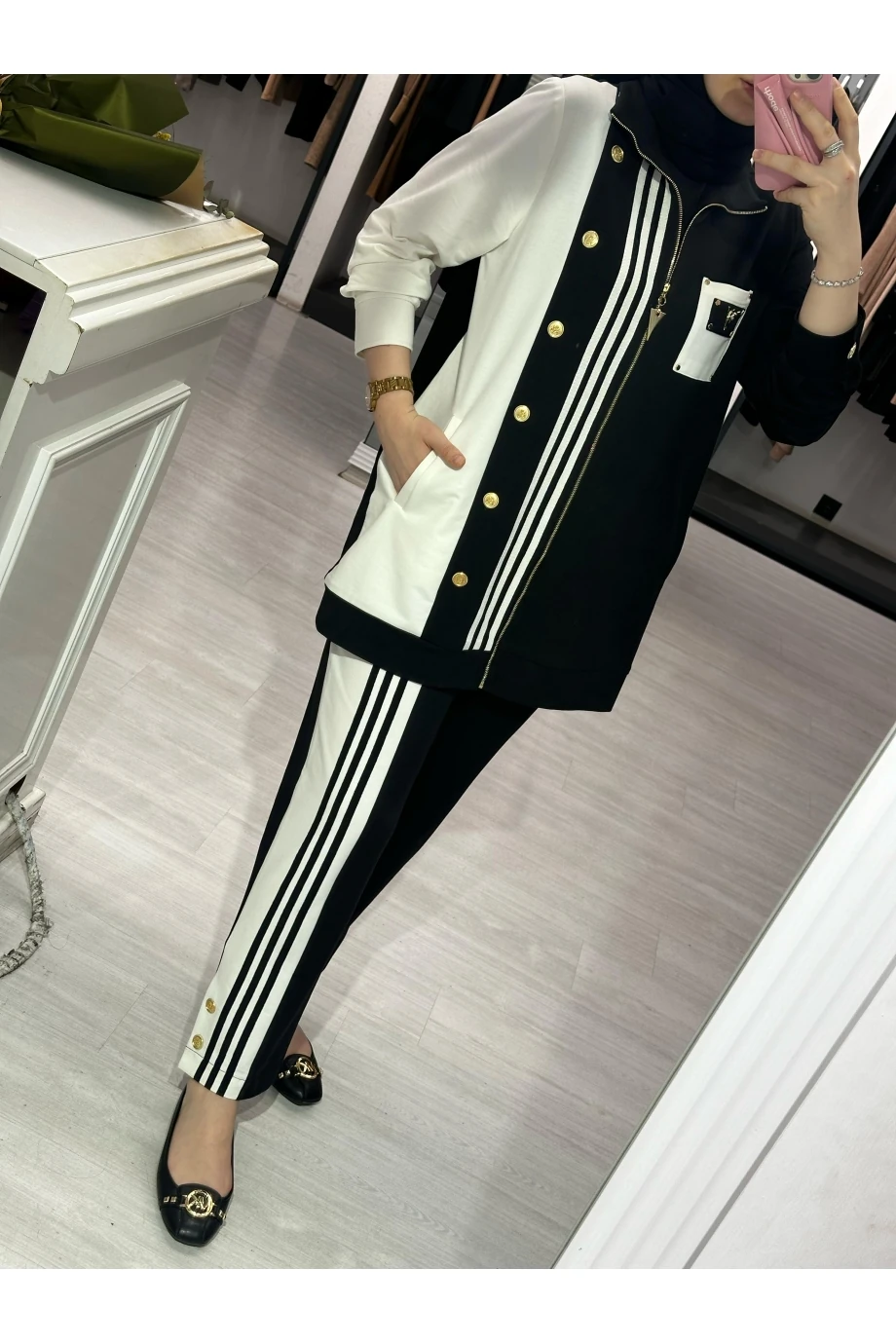 SOLİS ÇİZGİLİ TAKIM