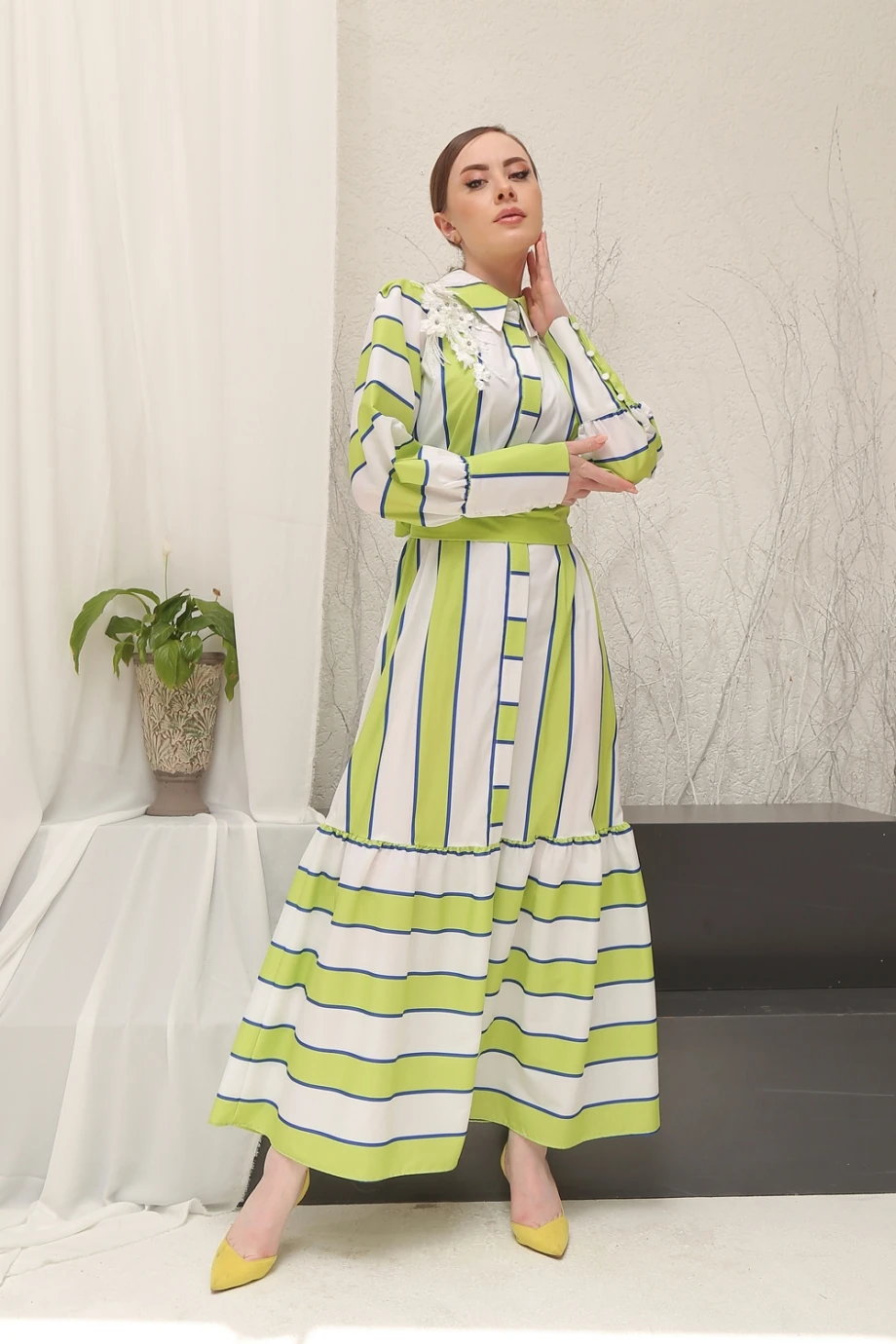 Moor Kadın Yeşil-Beyaz Omuz Detaylı Şeritli Gömlek Elbise