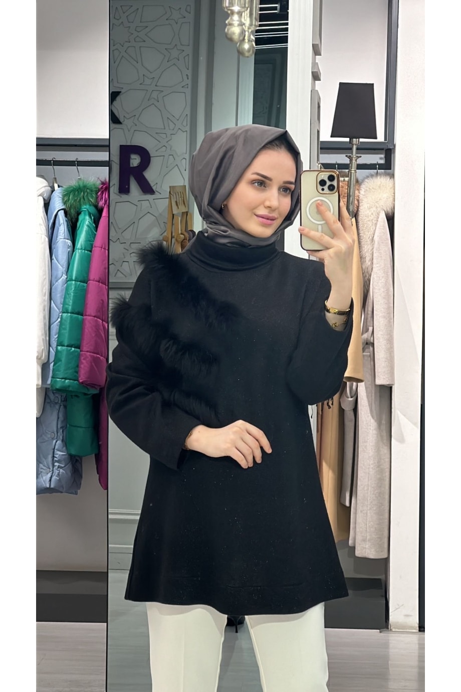 QUPRA KÜRK DETAYLI SİMLİ TRİKO