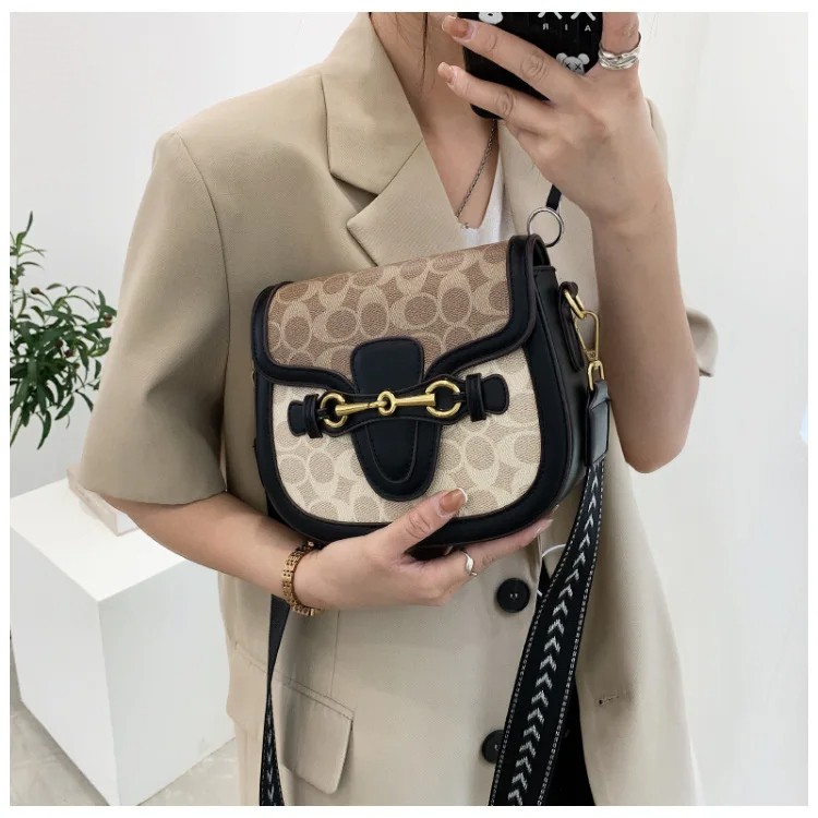 2024 Trend Luxury Designer Women's Shoulder Tote Bag - Retro Fashion Crossbody Handbag