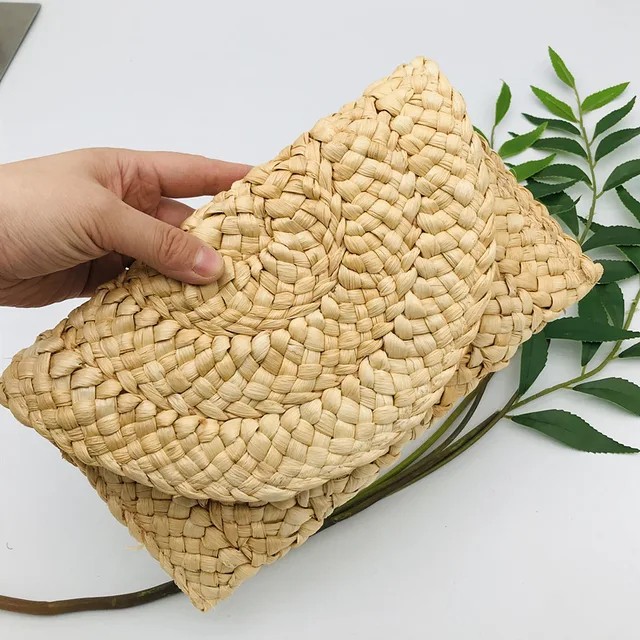 Handmade Woven Straw Clutch Bag – Colorful Summer Envelope Purse for Women