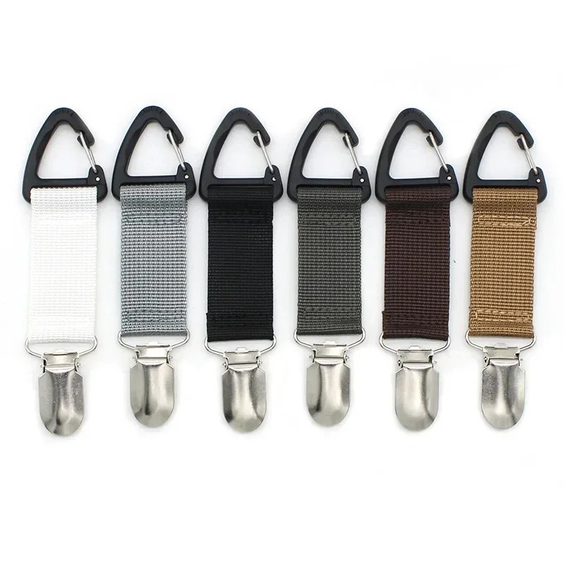 Portable Outdoor Hat Clip with Carabiner – Travel-Friendly Multi-Purpose Accessory Organizer – Available in White, Gray, Black, Deep Gray, Brown, and Khaki