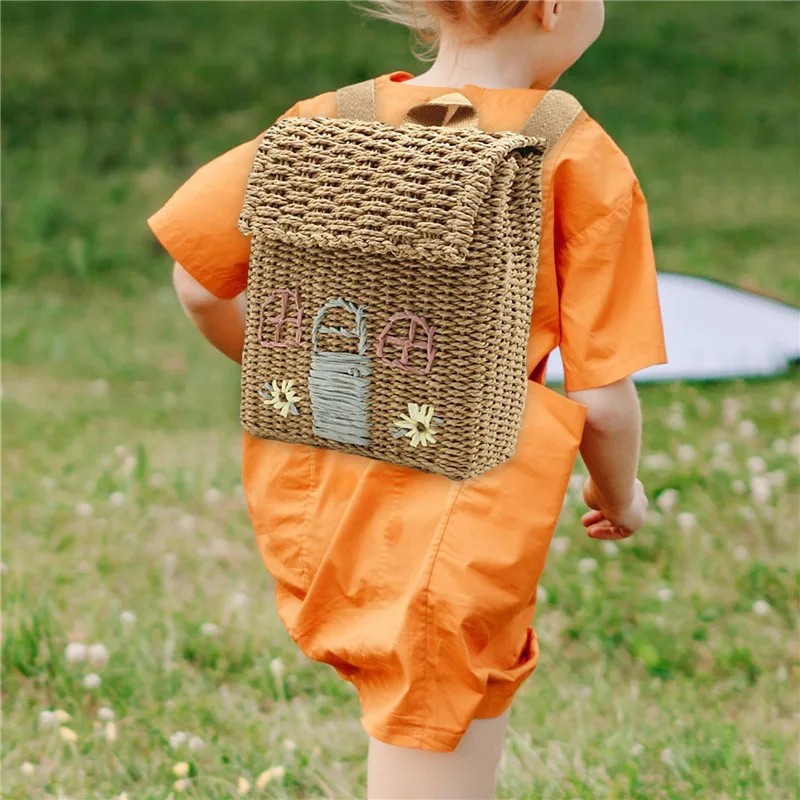 Zaino per bambini in paglia intrecciata a mano: grazioso design da cottage per i più piccoli, borsa da scuola per bambini in tessuto resistente
