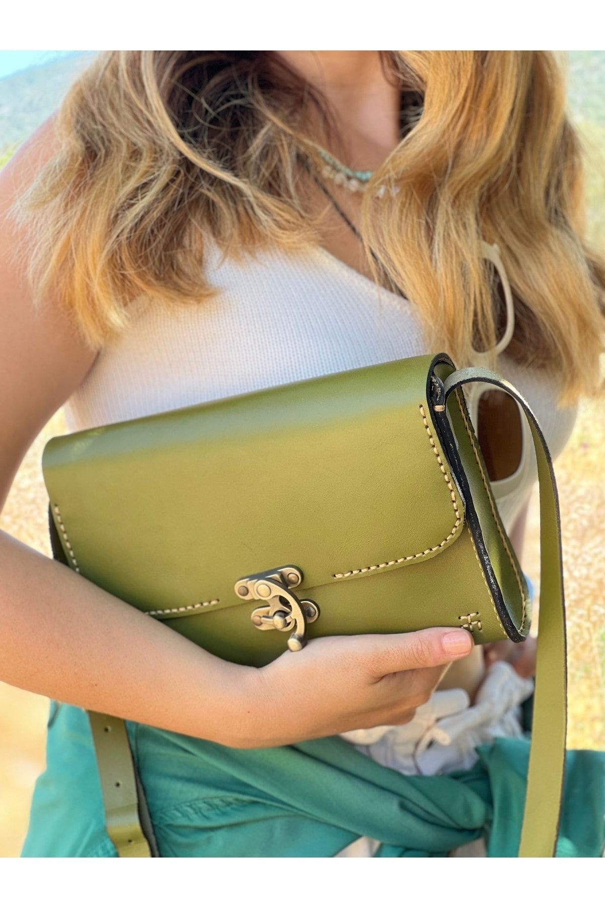 Kuşadası Heritage Crossbody – 100% Genuine Leather Handcrafted Shoulder Bag in Green by HappyNear Exclusive