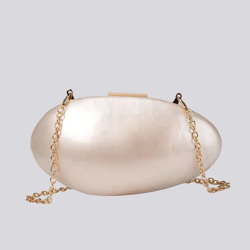 Luxury Pearl Acrylic Clutch – Designer Shell-Shaped Evening Bag with Chain Strap for Women