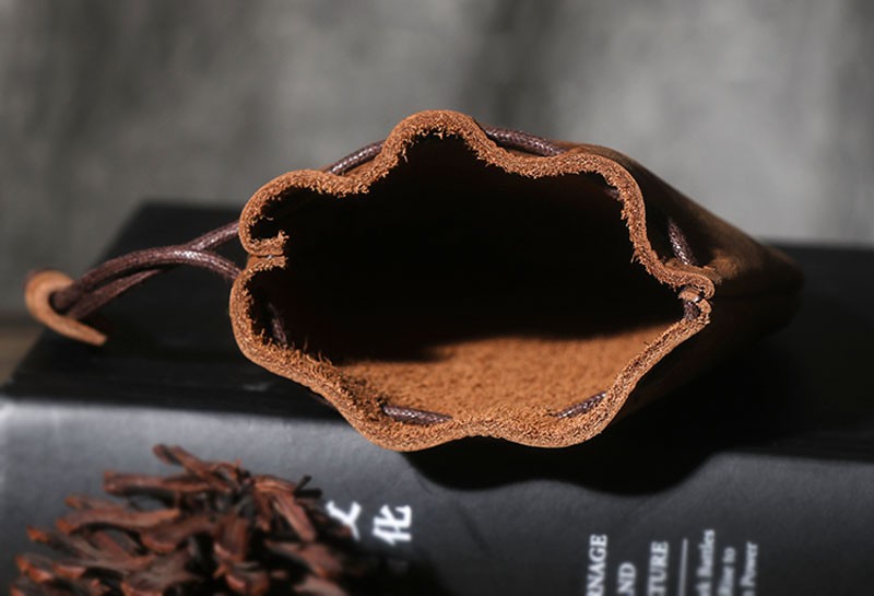 Vintage Leather Coin Purse – Genuine Handmade Drawstring Pouch for Men & Women, Compact Storage Bag – Brown, Black, Camel Colors
