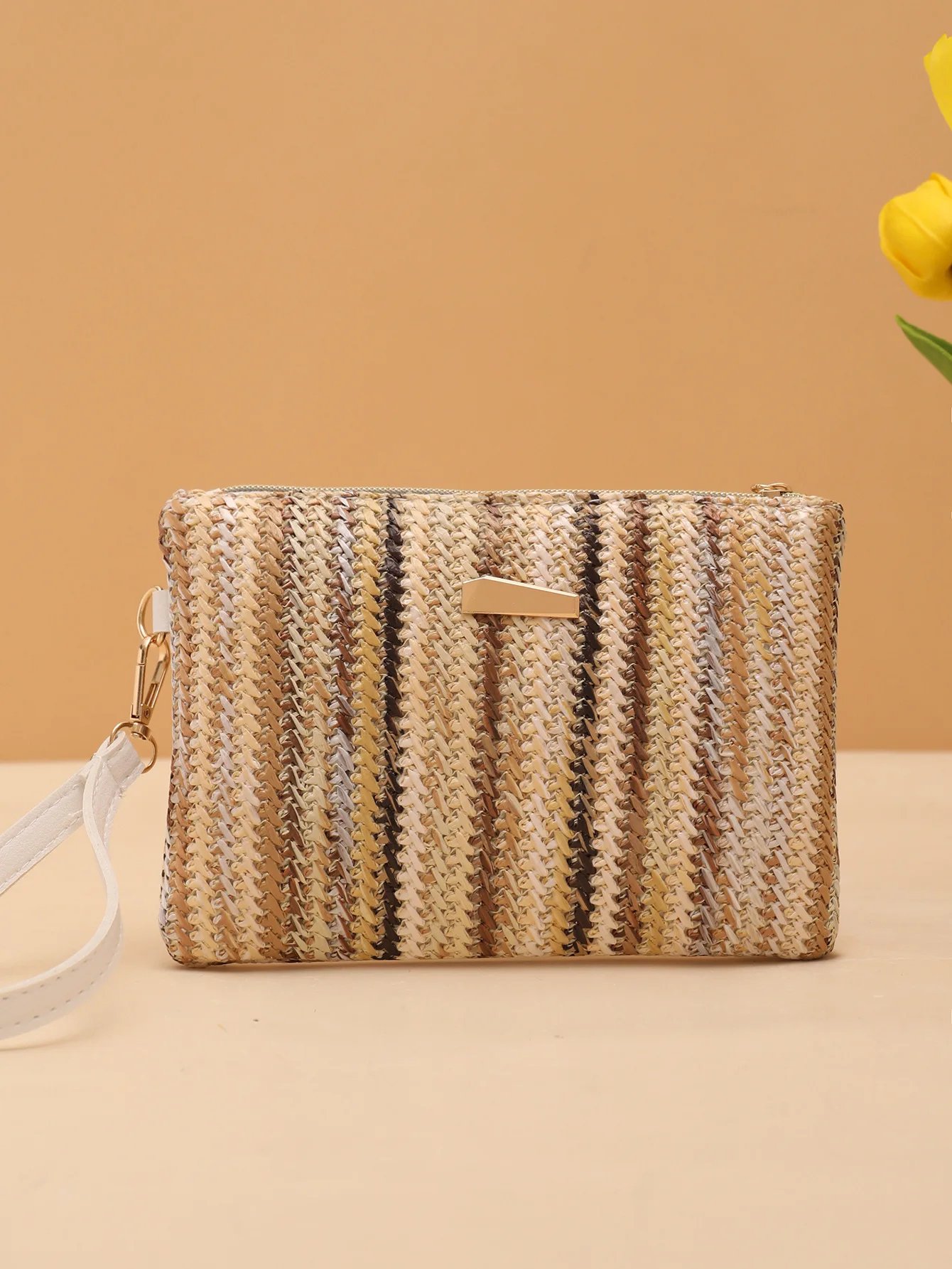 Colorful Summer Straw Clutch Bag | Handwoven Rattan Wristlet Purse for Women | Lightweight Woven Beach Bag