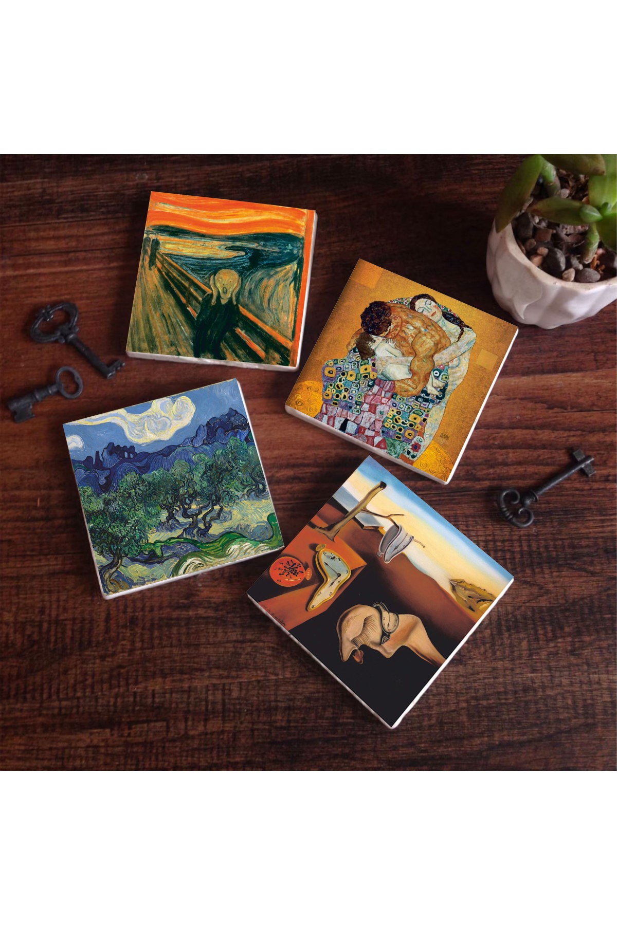 Dalí Belleğin Azmi, Van Gogh Zeytin Ağaçları, Çığlık, Klimt Aile Kucaklama Taş Bardak Altlığı Masaüstü Koruyucu Altlık 4 Parça Set 10x10cm Stone Coasters