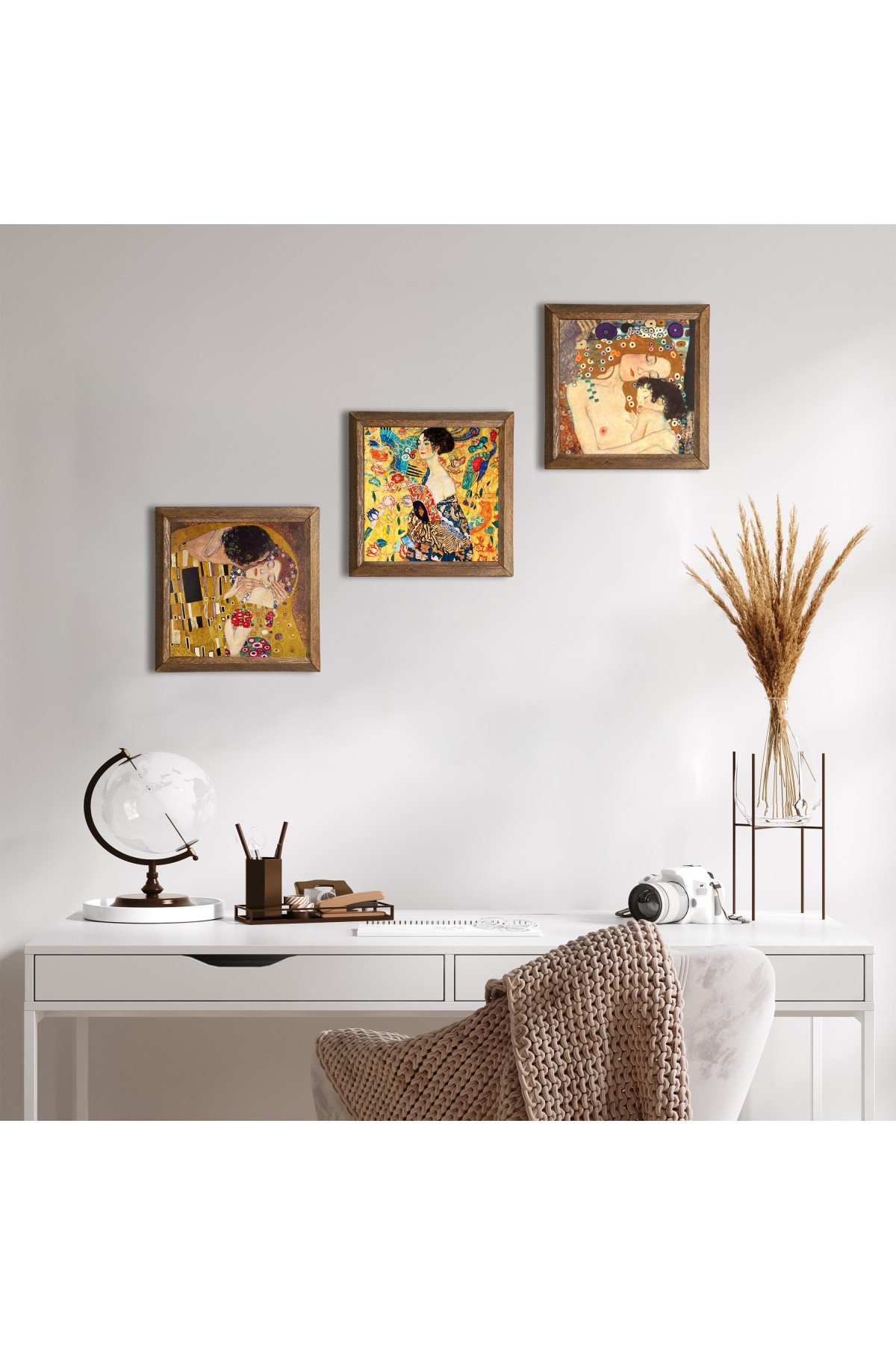 Gustav Klimt Woman with Fan, Mother Child, Kiss Stone Wall Painting Wooden Framed Wall Decor 3 Piece Painting Set Wall Art