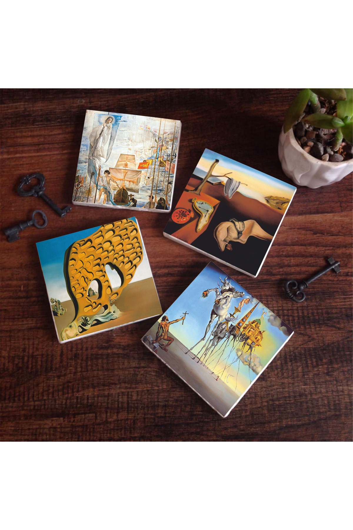 Dalí Belleğin Azmi, Arzunun Gizemi, Antonius, Amerika’nın Keşfi Taş Bardak Altlığı Masaüstü Koruyucu Altlık 4 Parça Set 10x10cm Stone Coasters