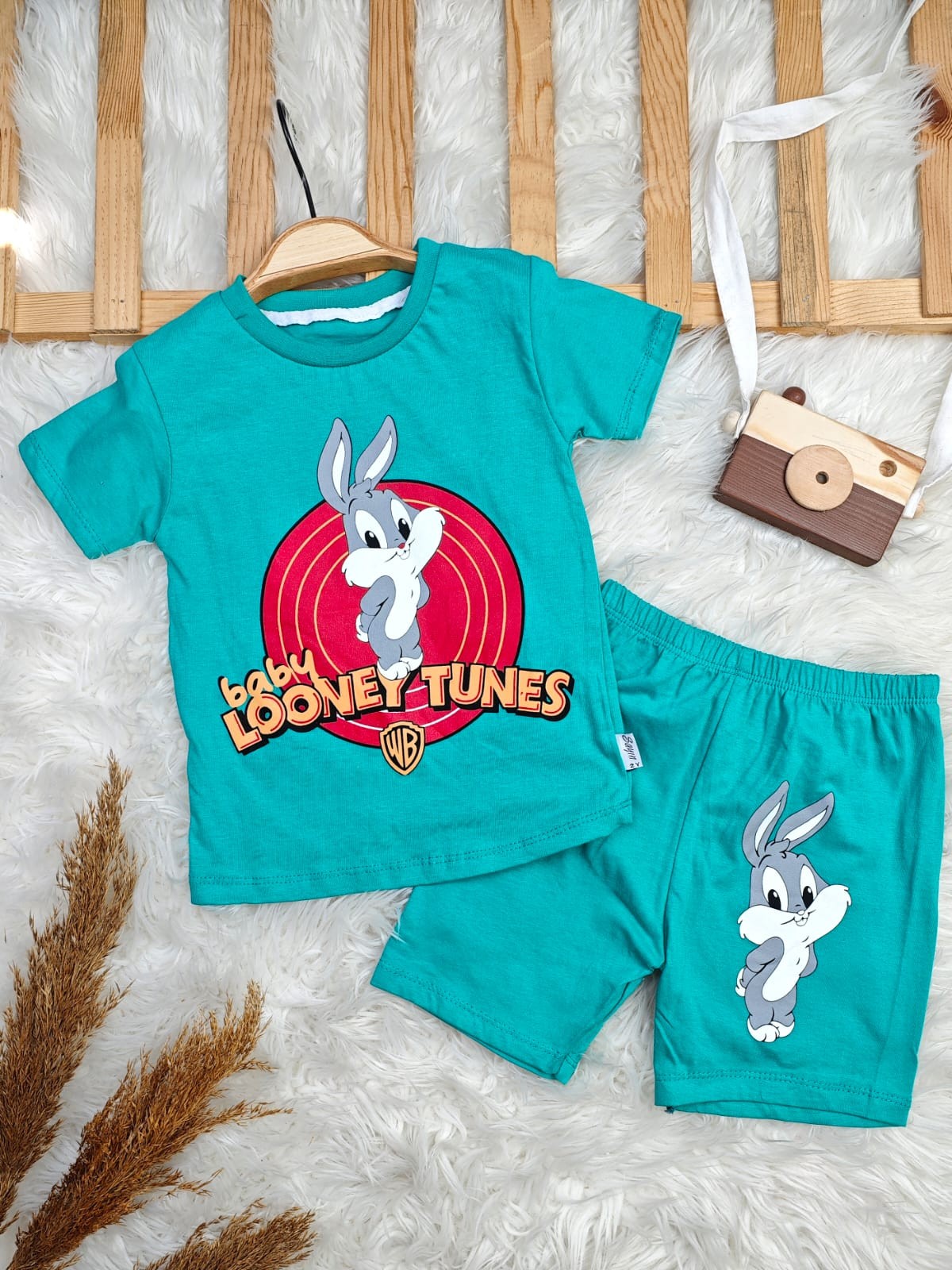 1316 LOONEY TUNES TAVŞAN BASKILI ŞORTLU TAKIM  - Yeşil