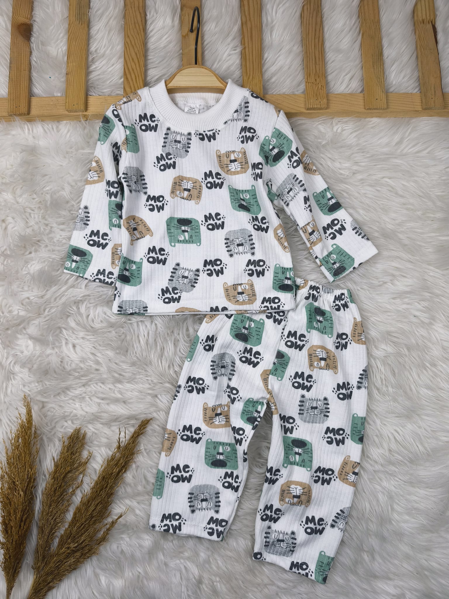 1008 MEOW YAZILI PİJAMA TAKIMI  - Yeşil