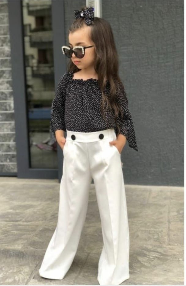 9063 ZARA BEYAZ KALPLİ TAÇLI TAKIM 