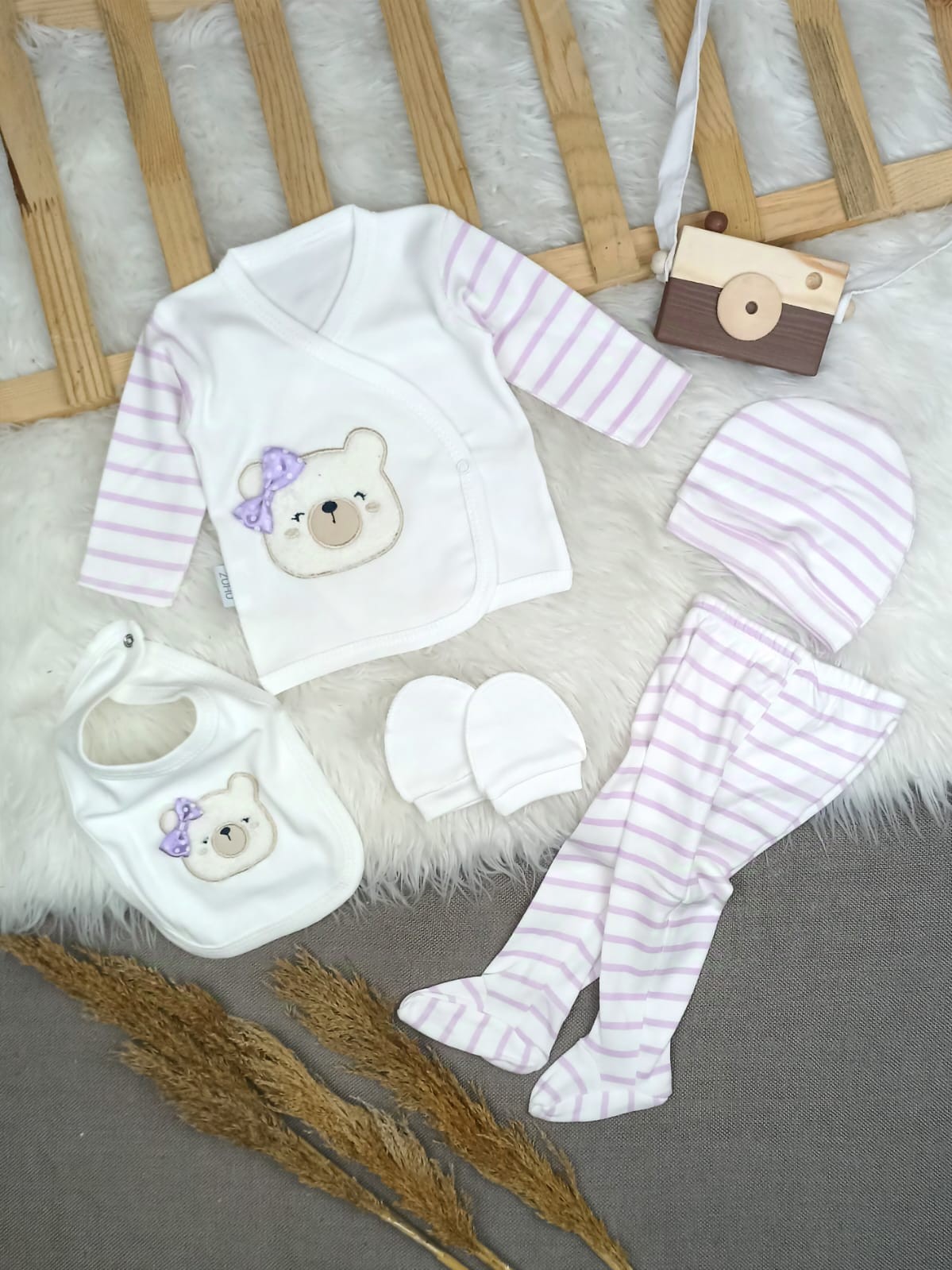 ZBN-2444 AYICIK ÇİZGİLİ KIZ BEBEK  5'Lİ HASTANE ÇIKIŞI SETİ
