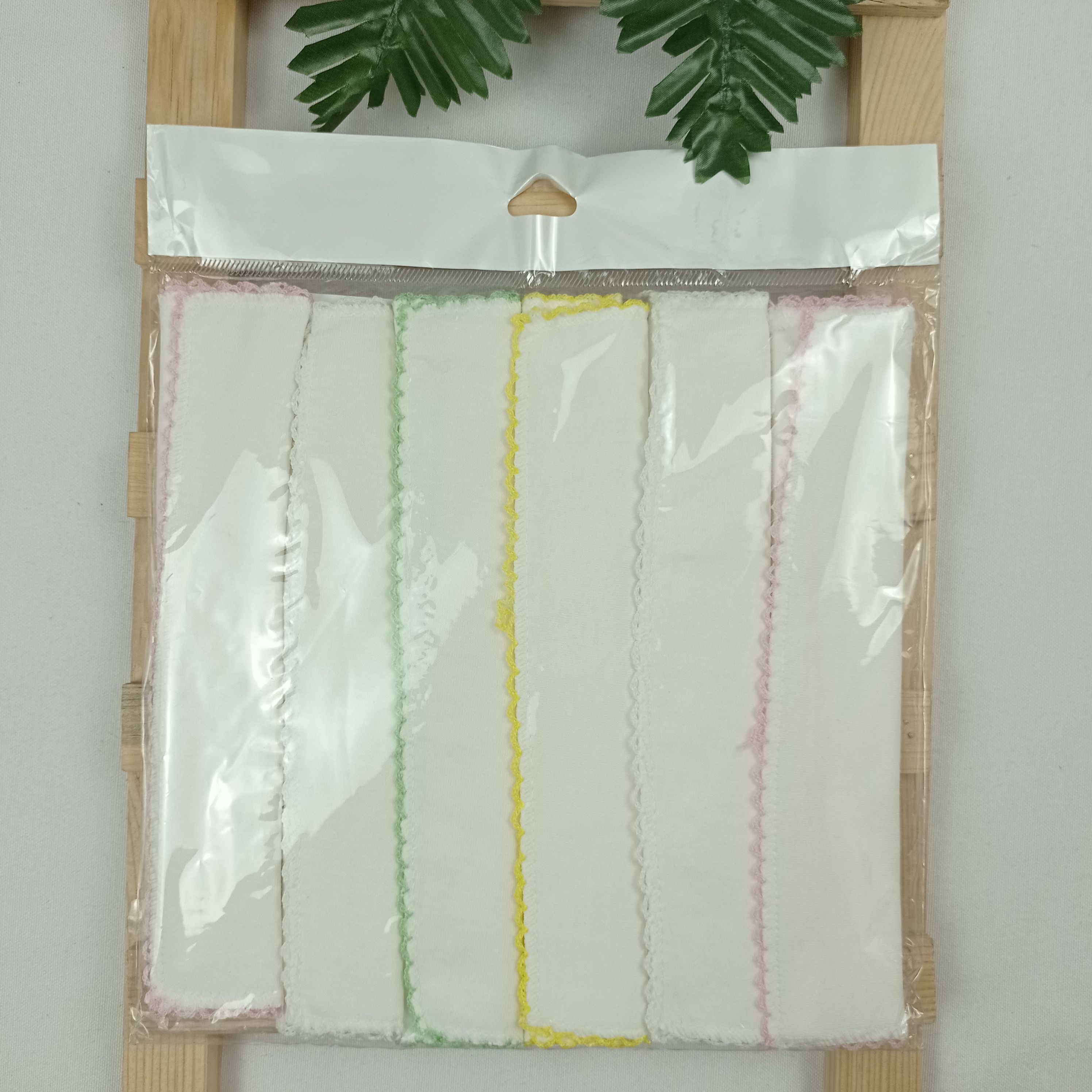 Atakan Bebe 6 Adet Pamuklu  Oyalı  Ağız Mendili 25*25cm ebat
