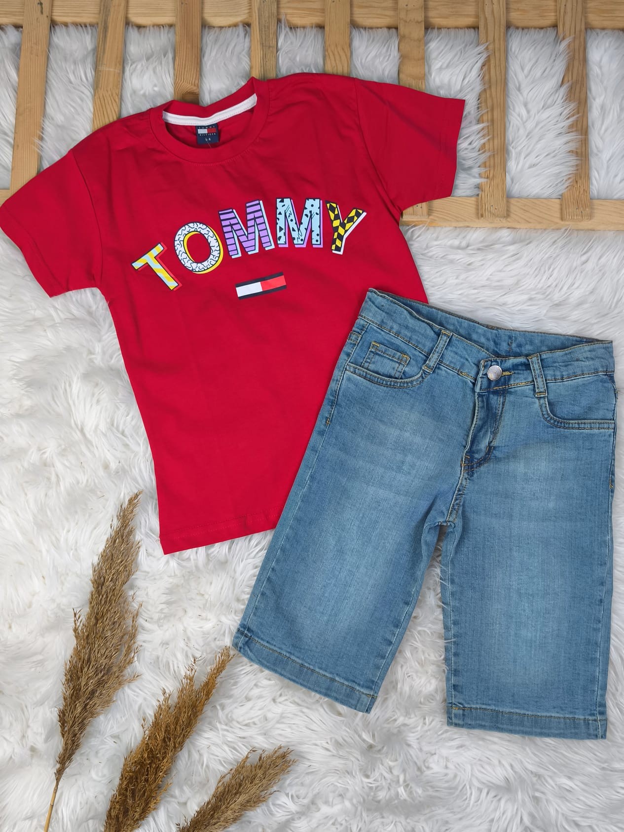 9110 TOMMY YAZILI KOT KAPRİLİ TAKIM