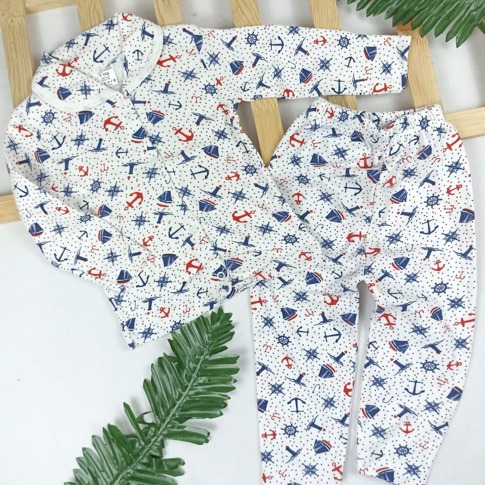 Erkek Bebek Çapa Desen Önden Çıtçıtlı Pijama Takımı 