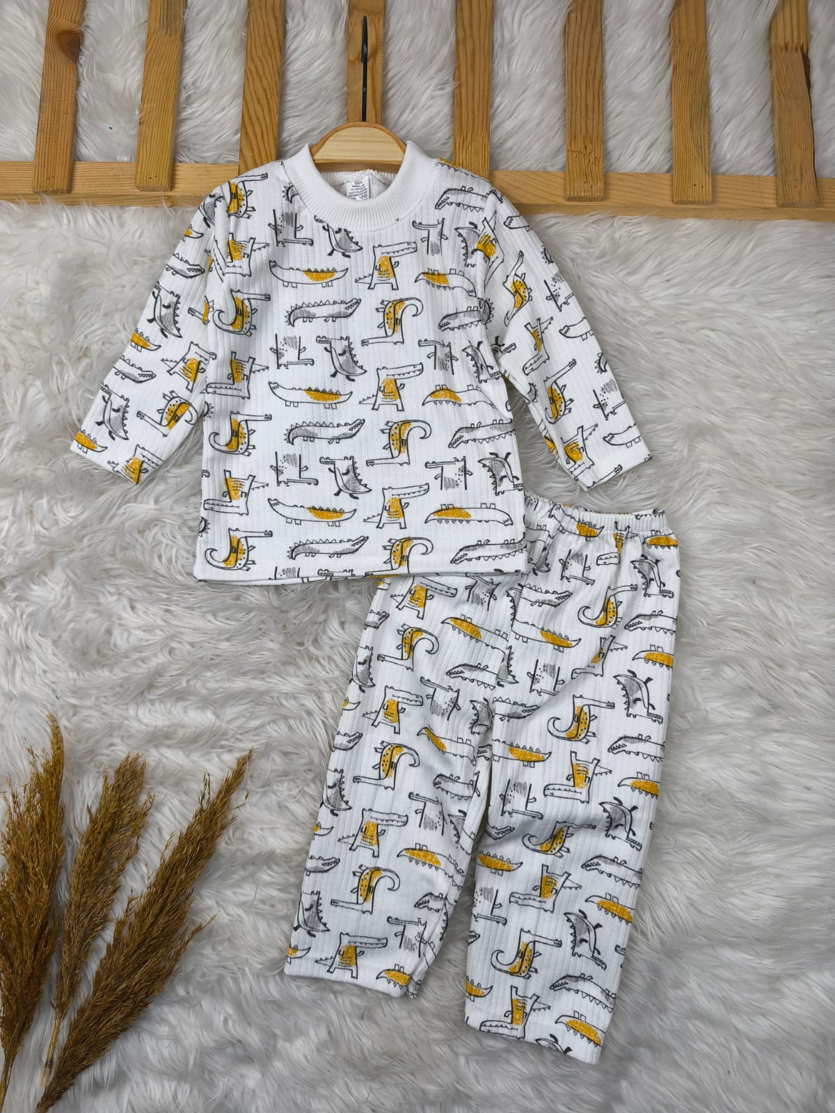 1009 DİNO DESEN PİJAMA TAKIMI  - Sarı