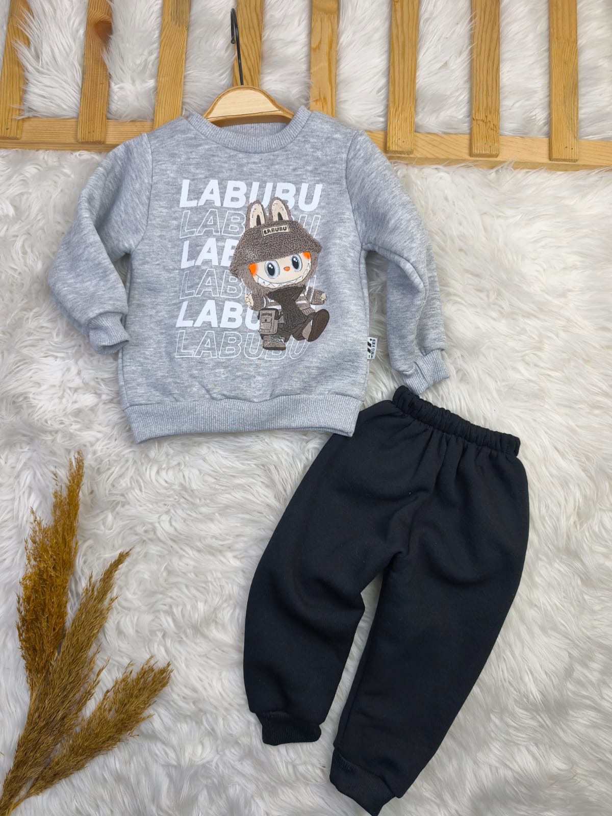 1911 LABUBU YAZILI 3 İP KIŞLIK TAKIM 