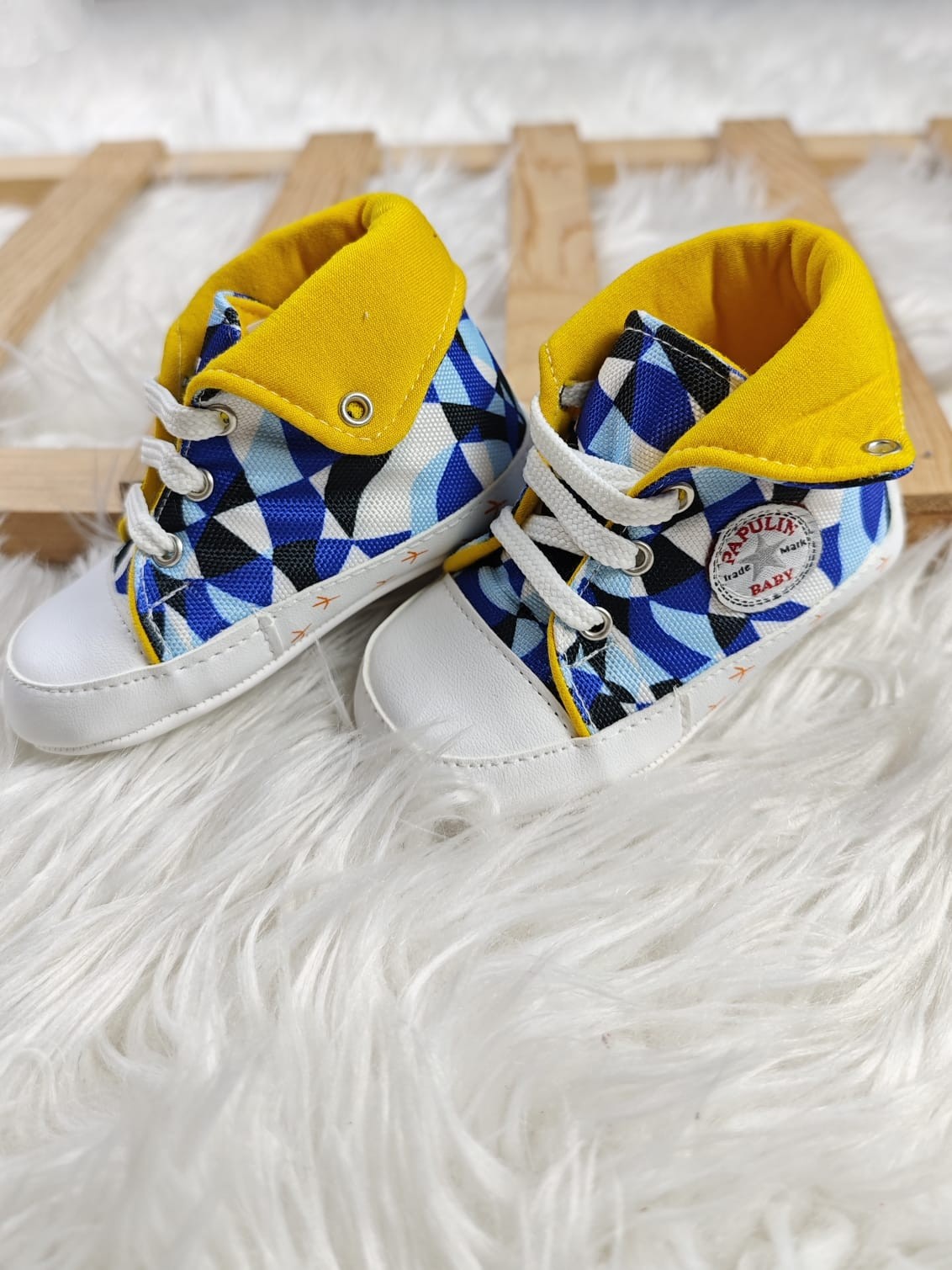 7029 CONVERSE PATİK AYAKKABI
