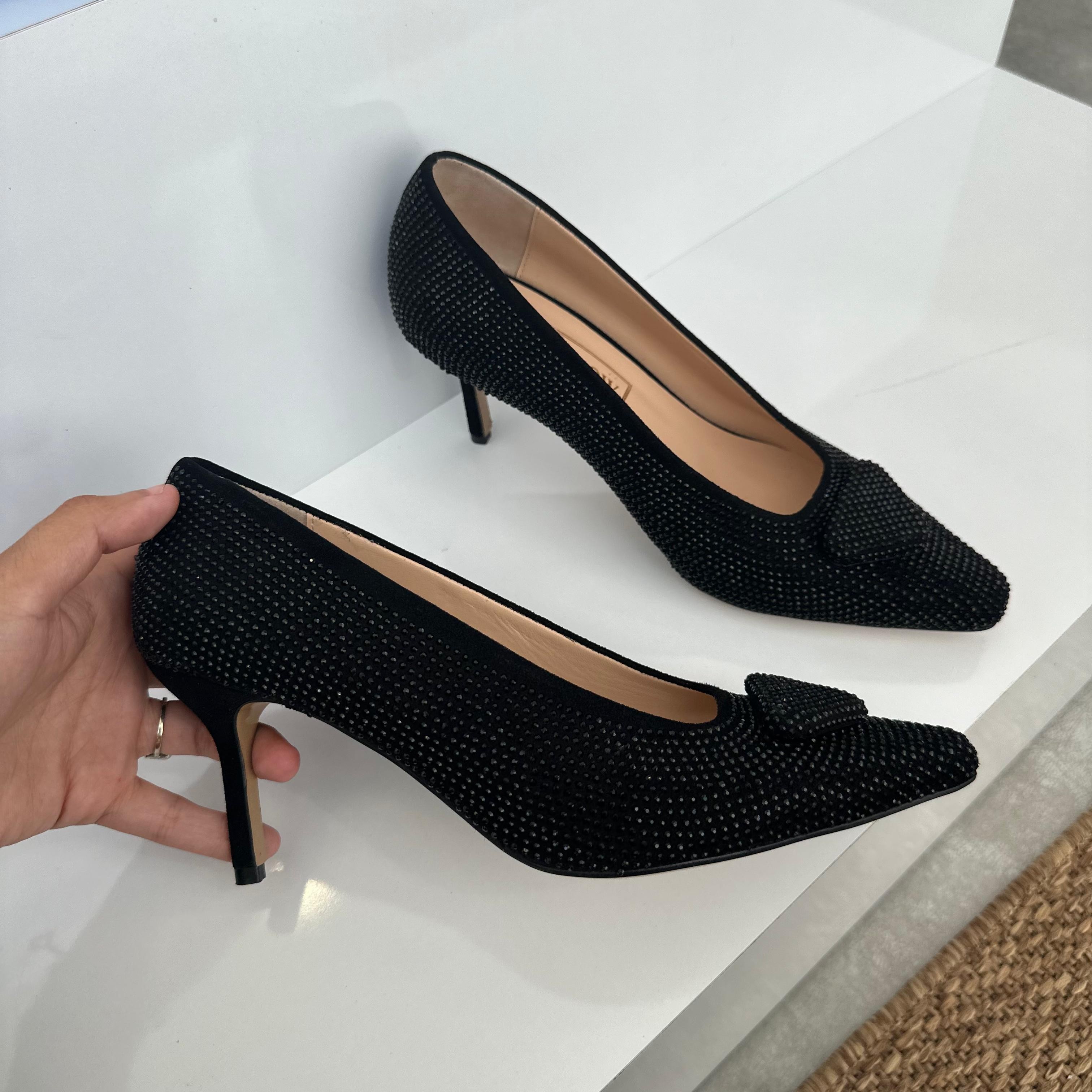 Taşlı Siyah Süet Stiletto