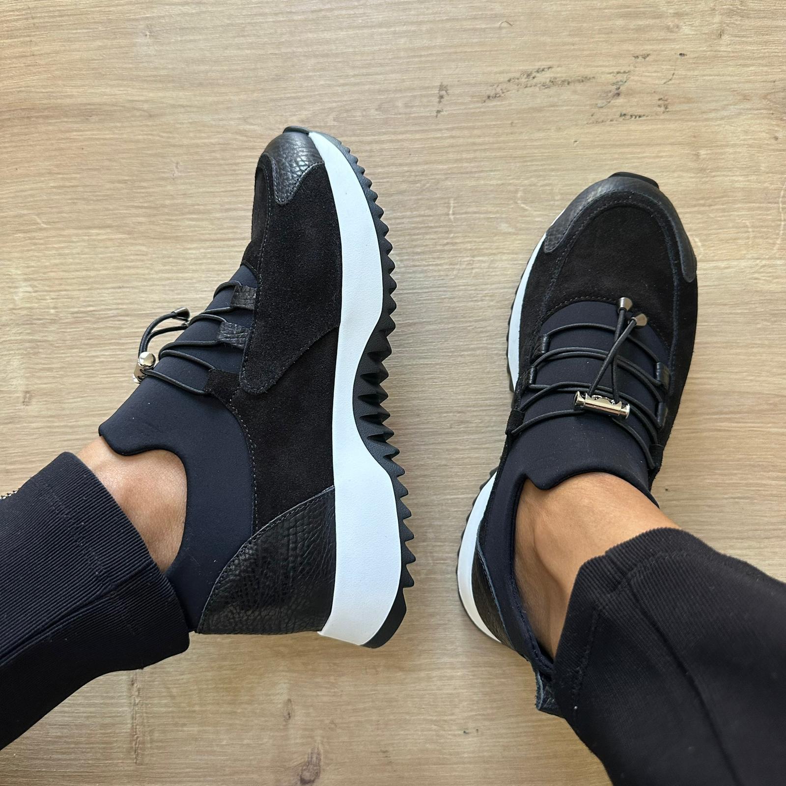 Hakiki Deri Strech Detaylı Sneaker