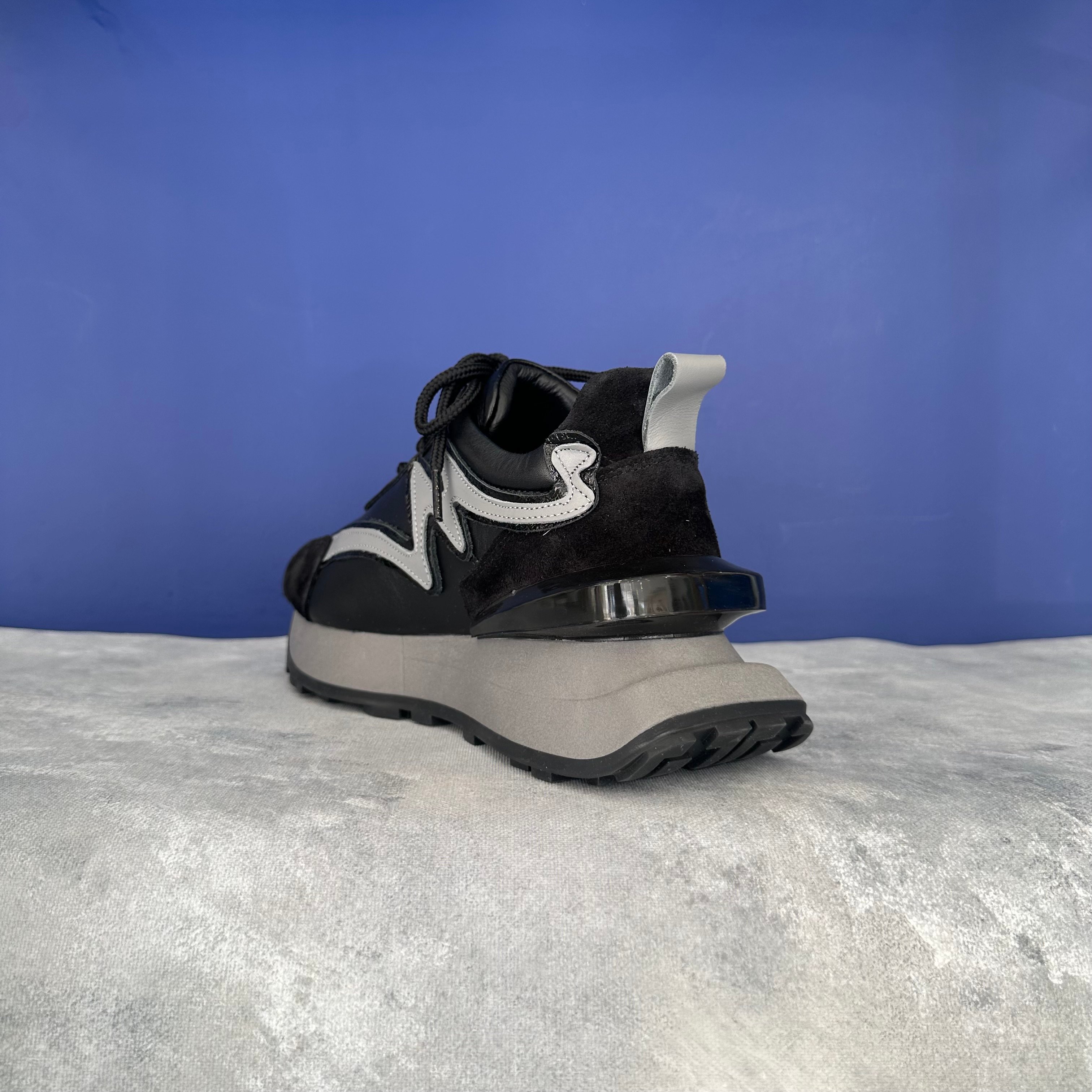 Siyah Poli Taban Hakiki Deri Sneaker