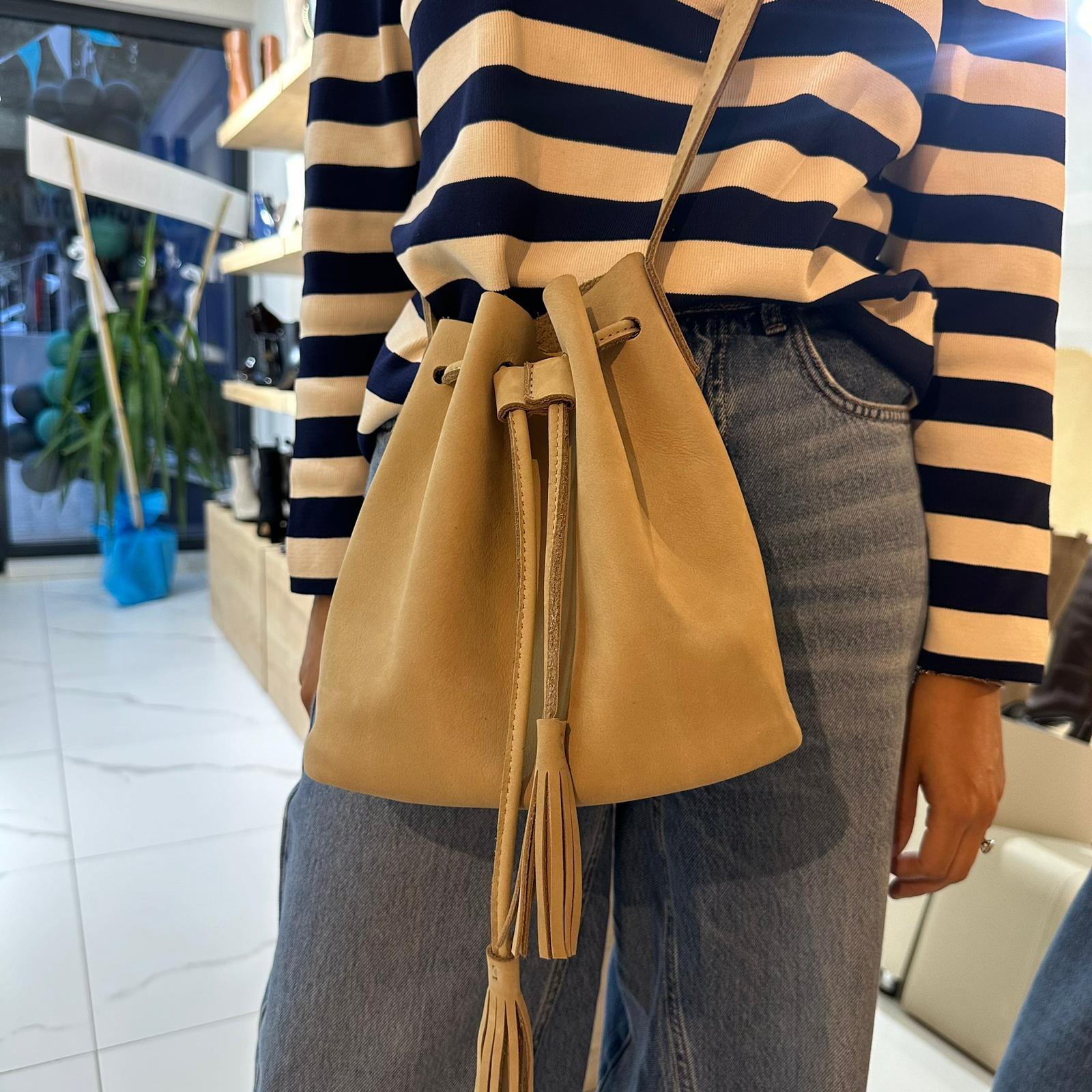 Hakiki Deri Büzgülü Çanta - Bej Süet