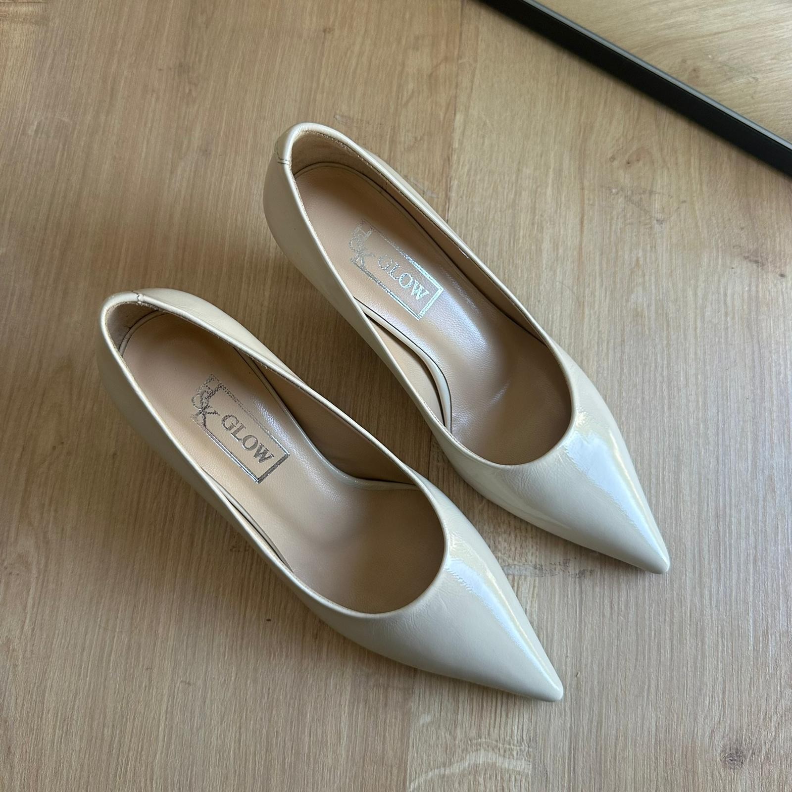 Hakiki Kırık Rugan Deri Stiletto - Bej