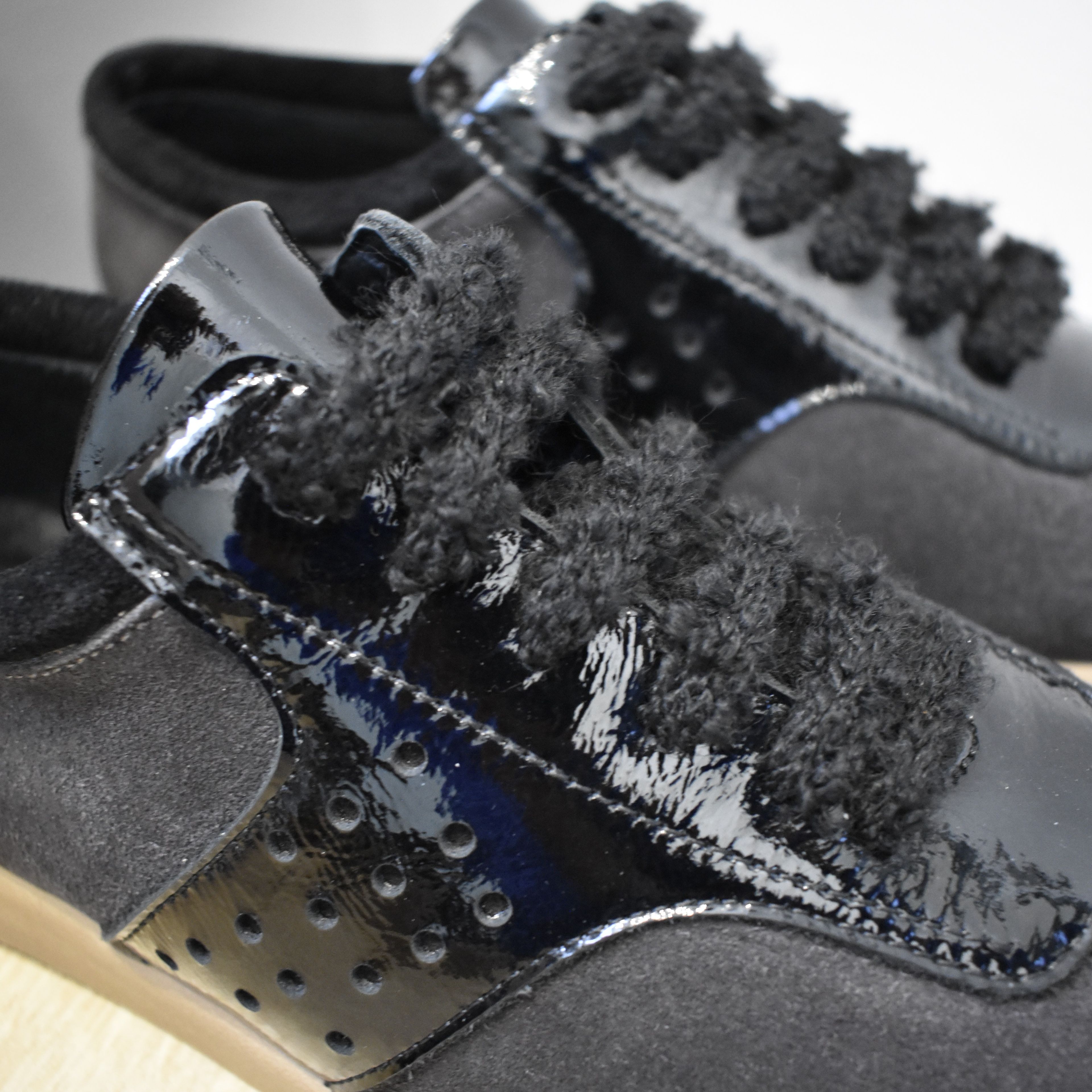 Rahat Tabanlı Deri Sneaker