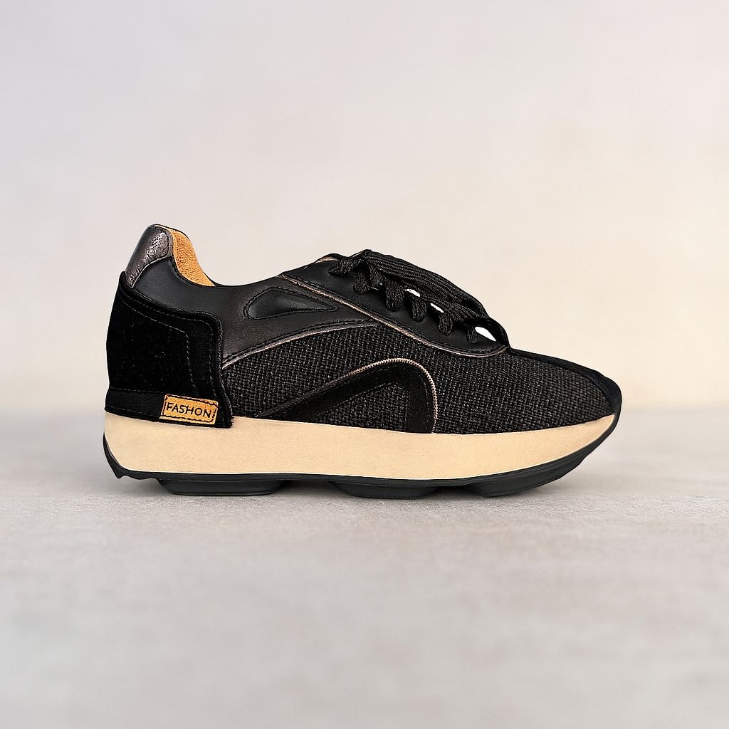 Yuvarlak Tabanlı Sneaker