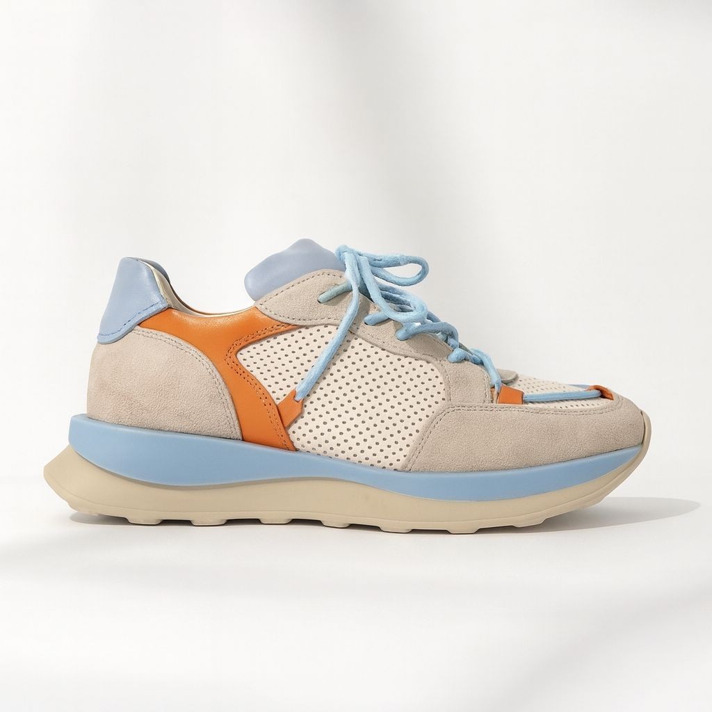 Beyaz Bağcık Detaylı Hakiki Deri Sneaker