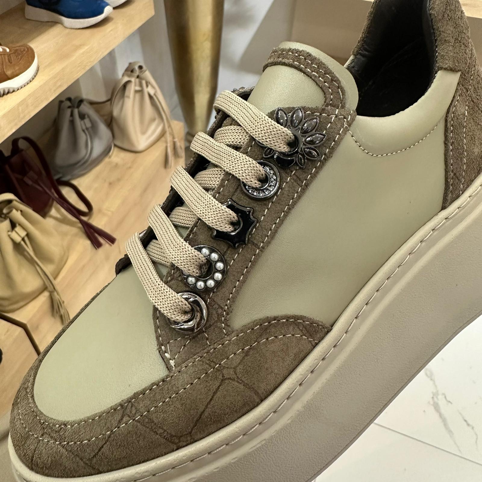 Hakiki Deri Aksesuar Bağcıklı Sneaker - Bej