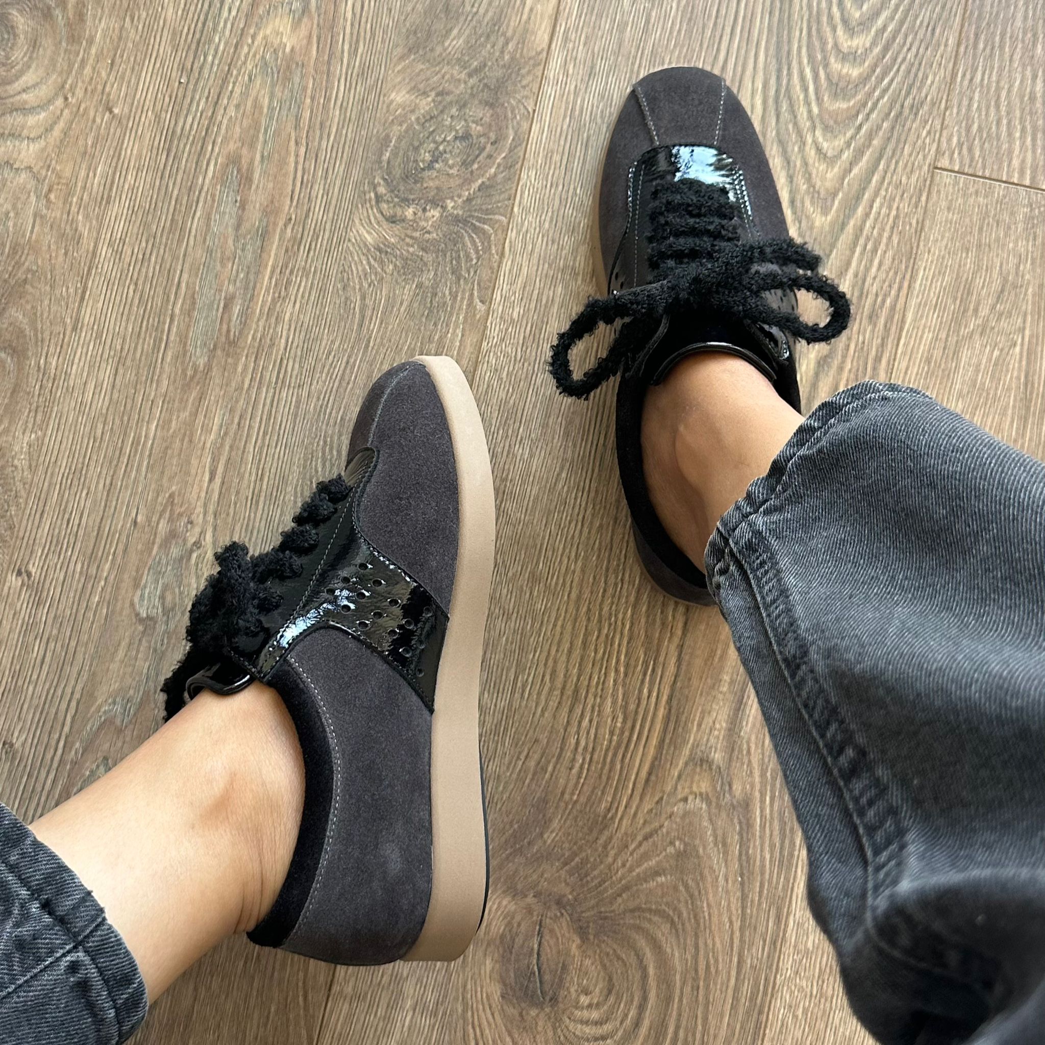 Hakiki Deri Rahat Tabanlı Sneaker - Gri