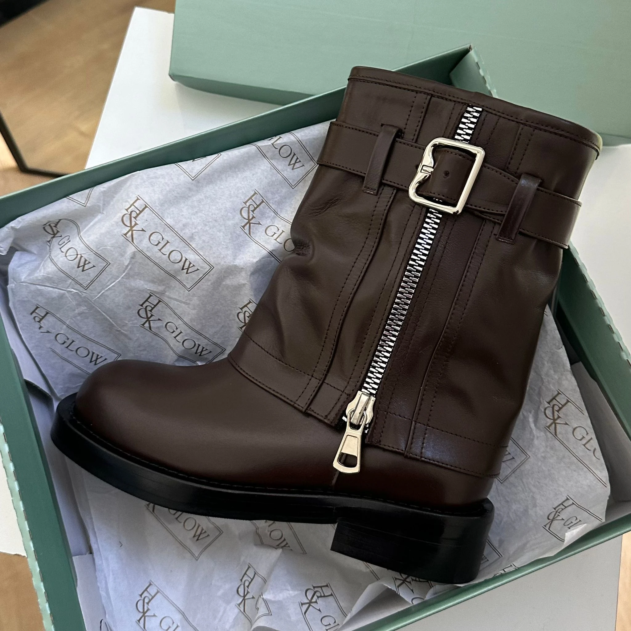 Fermuar Detaylı Kare Burun Bot - Kahve