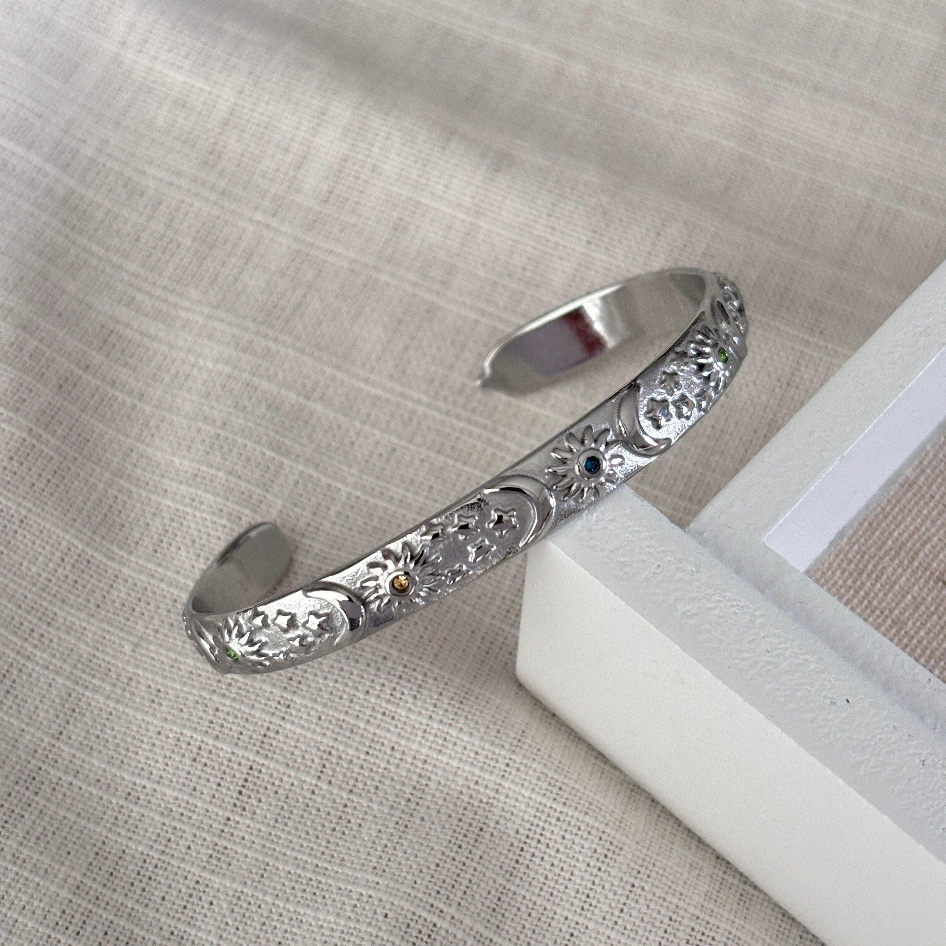 ÇELİK VİNTAGE KELEPÇE SILVER RENKLİ