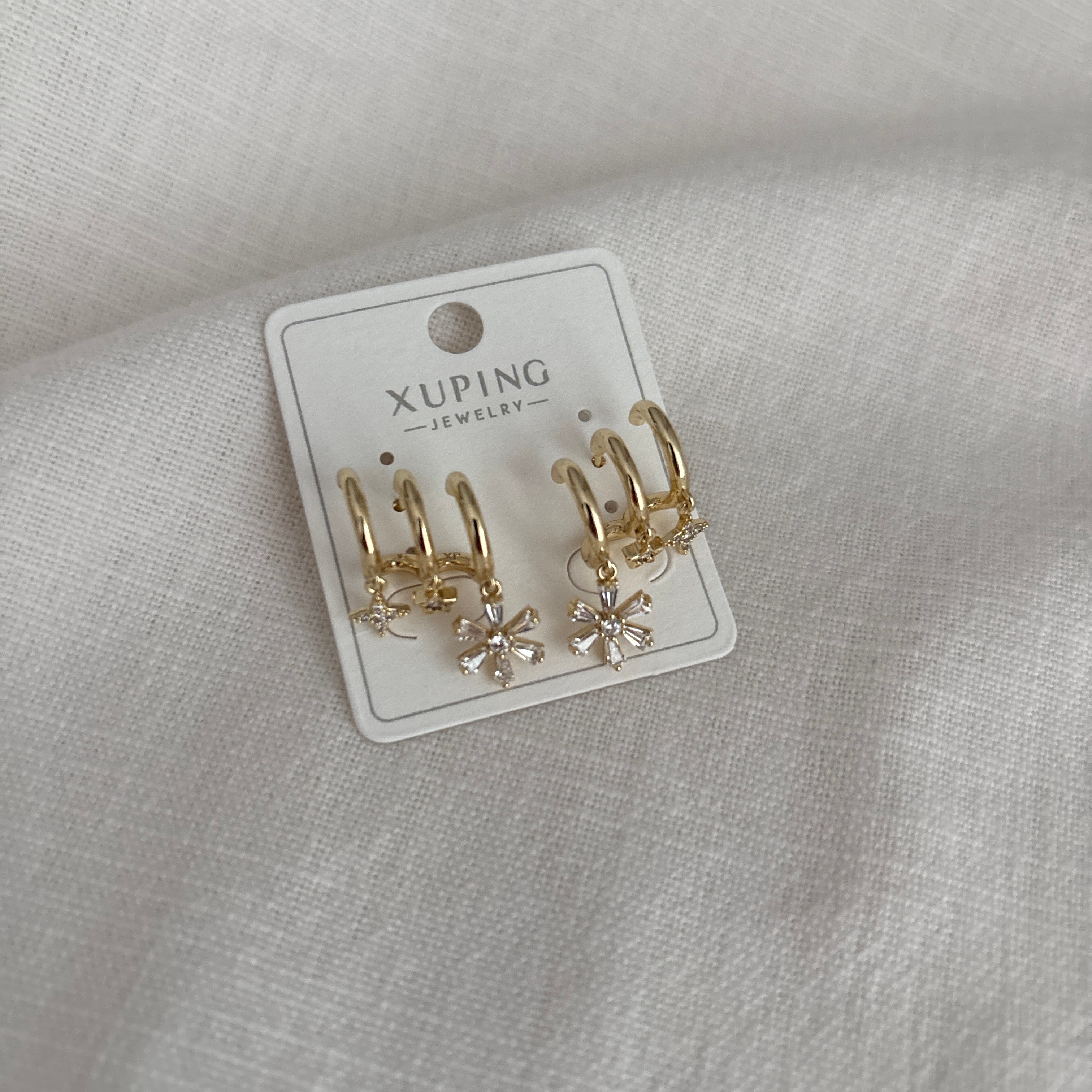 XUPING KÜPE ÜÇLÜ KAR