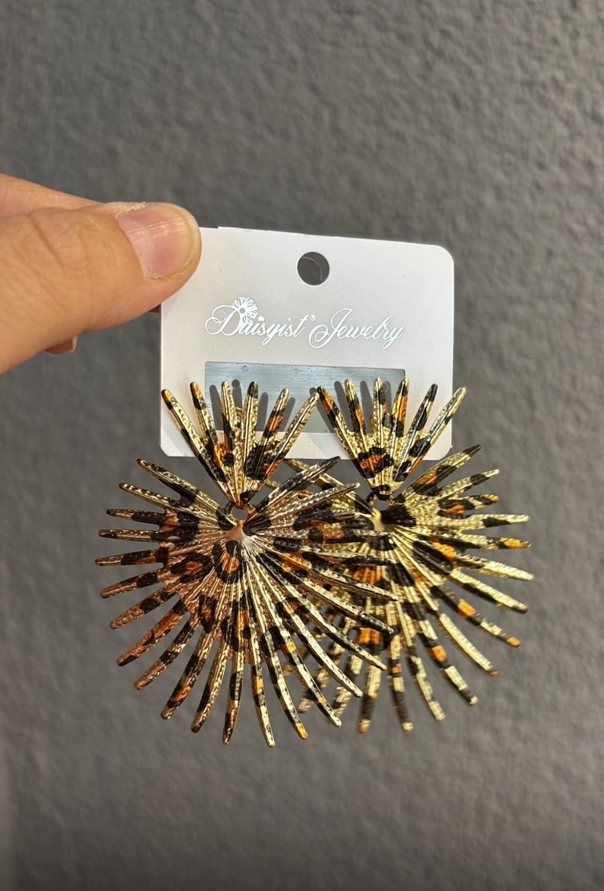 Leopar küpe