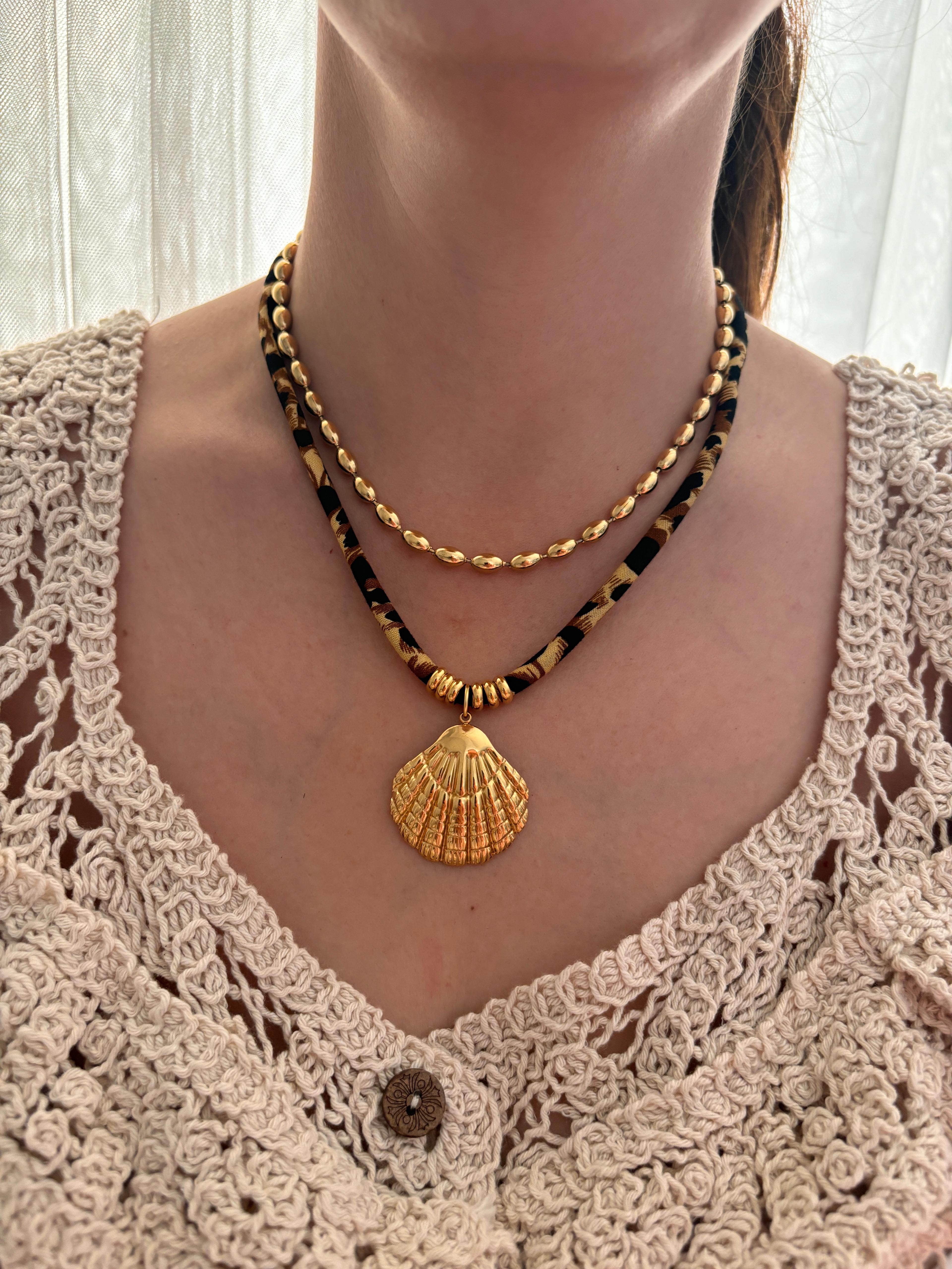 LEOPAR İSTİRİDYE KOLYE
