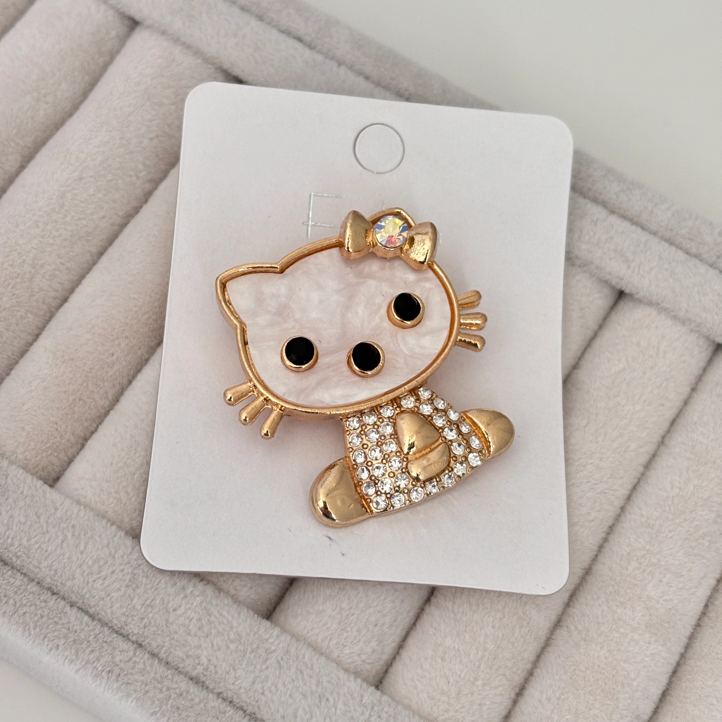 BROŞ (HELLO KİTTY)