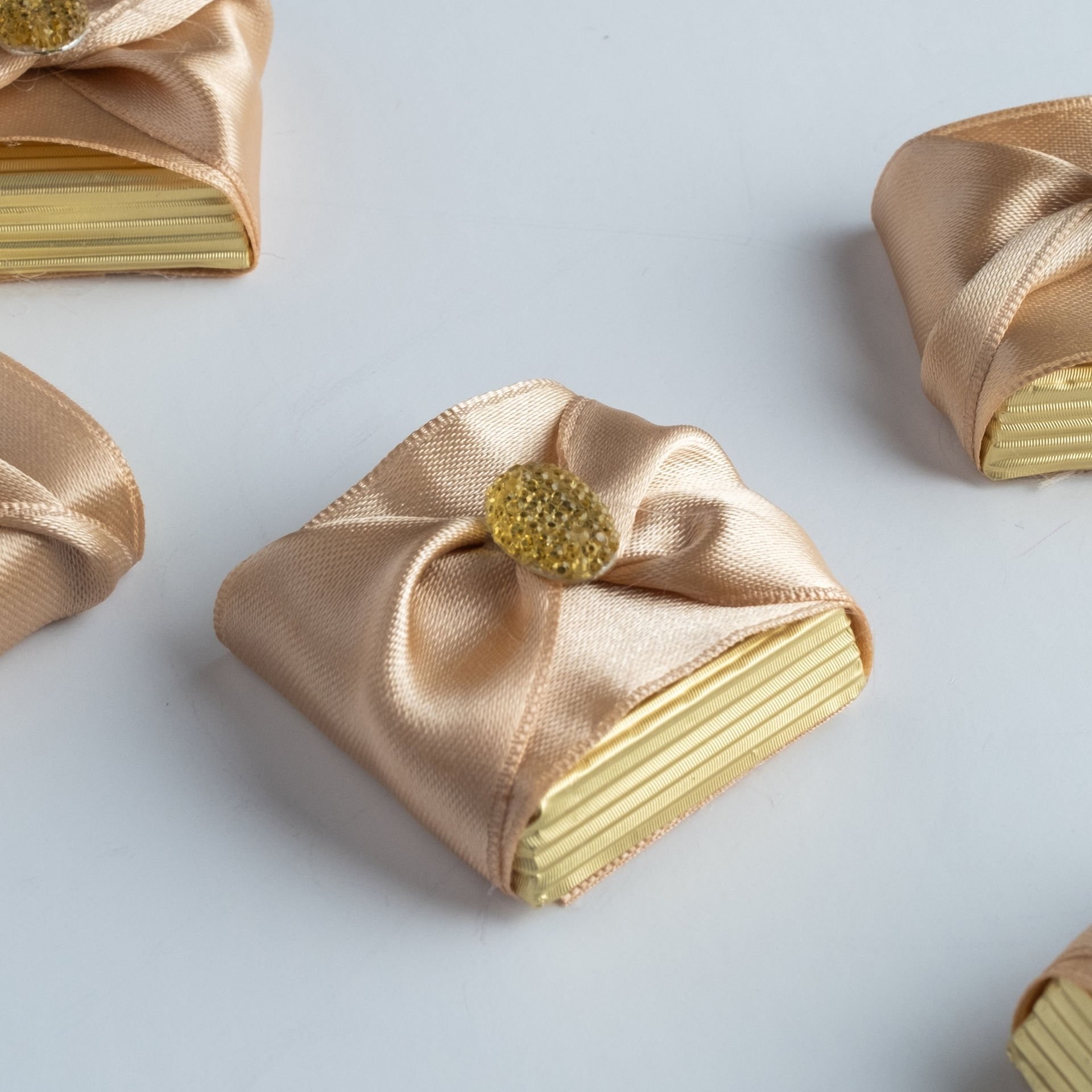 Milk, Peanut Wrapped Detail No: 83