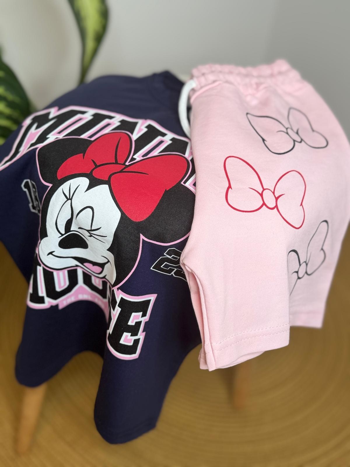 Minnie Mouse Baskılı Şortlu Takım 