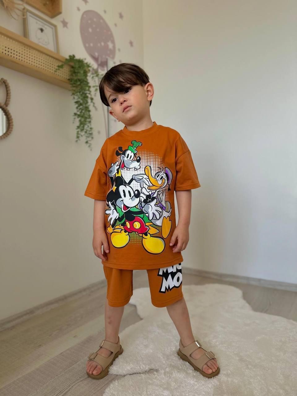 Mickey Mouse Baskılı Şortlu Takım 